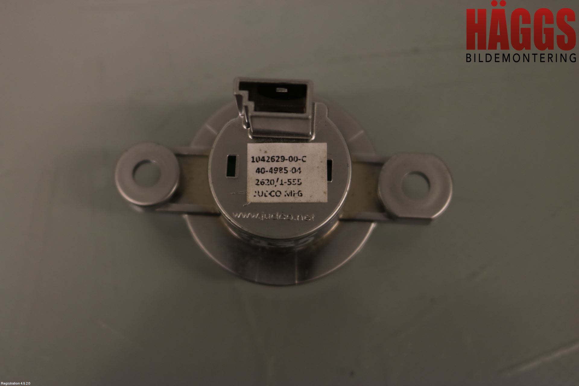 Tesla MODEL X 16- Strömställare Baklucka