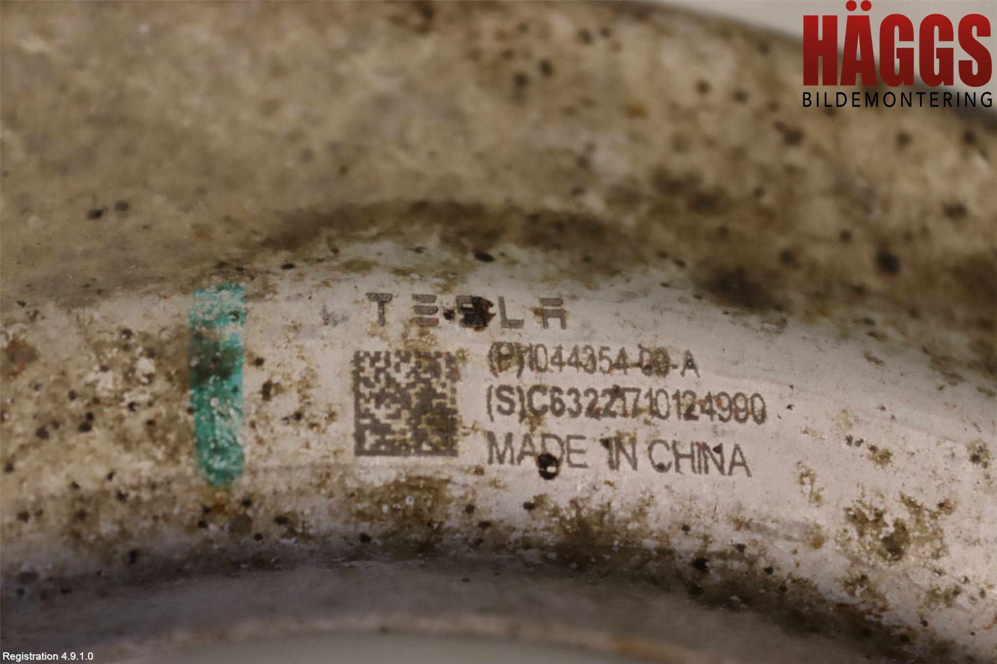 Tesla MODEL 3 17- Bärarm Fram Undre Vä