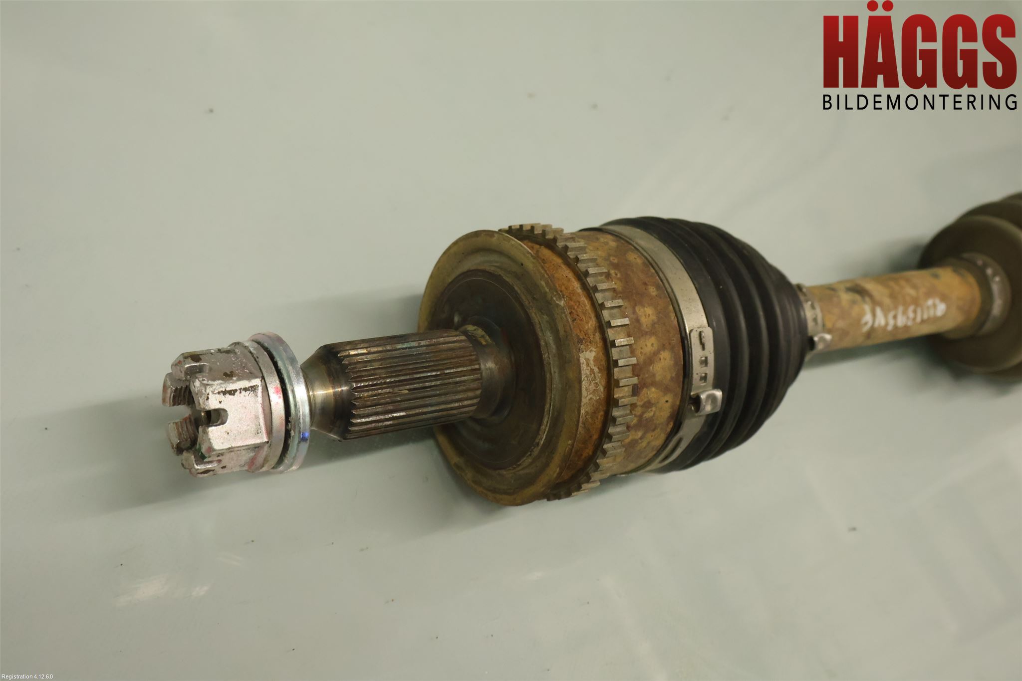 Mitsubishi L200 16-23 Drivaxel Fram Vänster