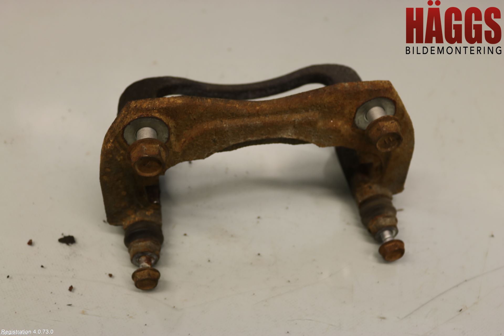 Toyota RAV4 13-18 Bromsokshållare