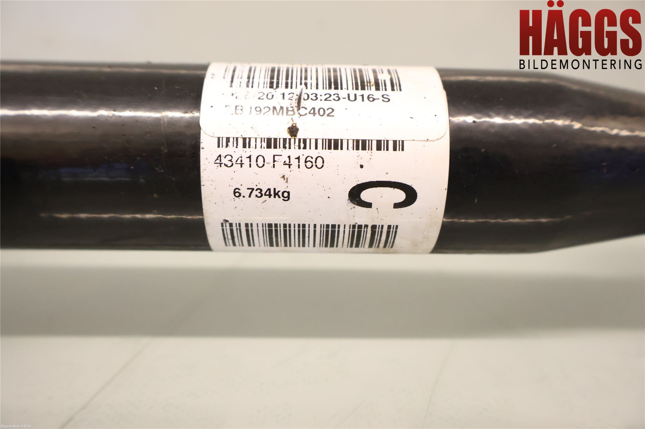 Toyota C-HR 16-23 Drivaxel Fram Höger