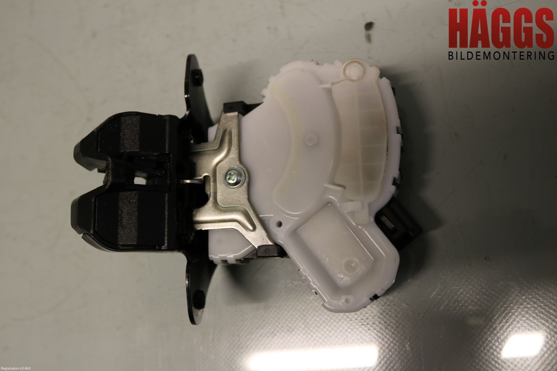 Mazda CX-3 Låskista Baklucka