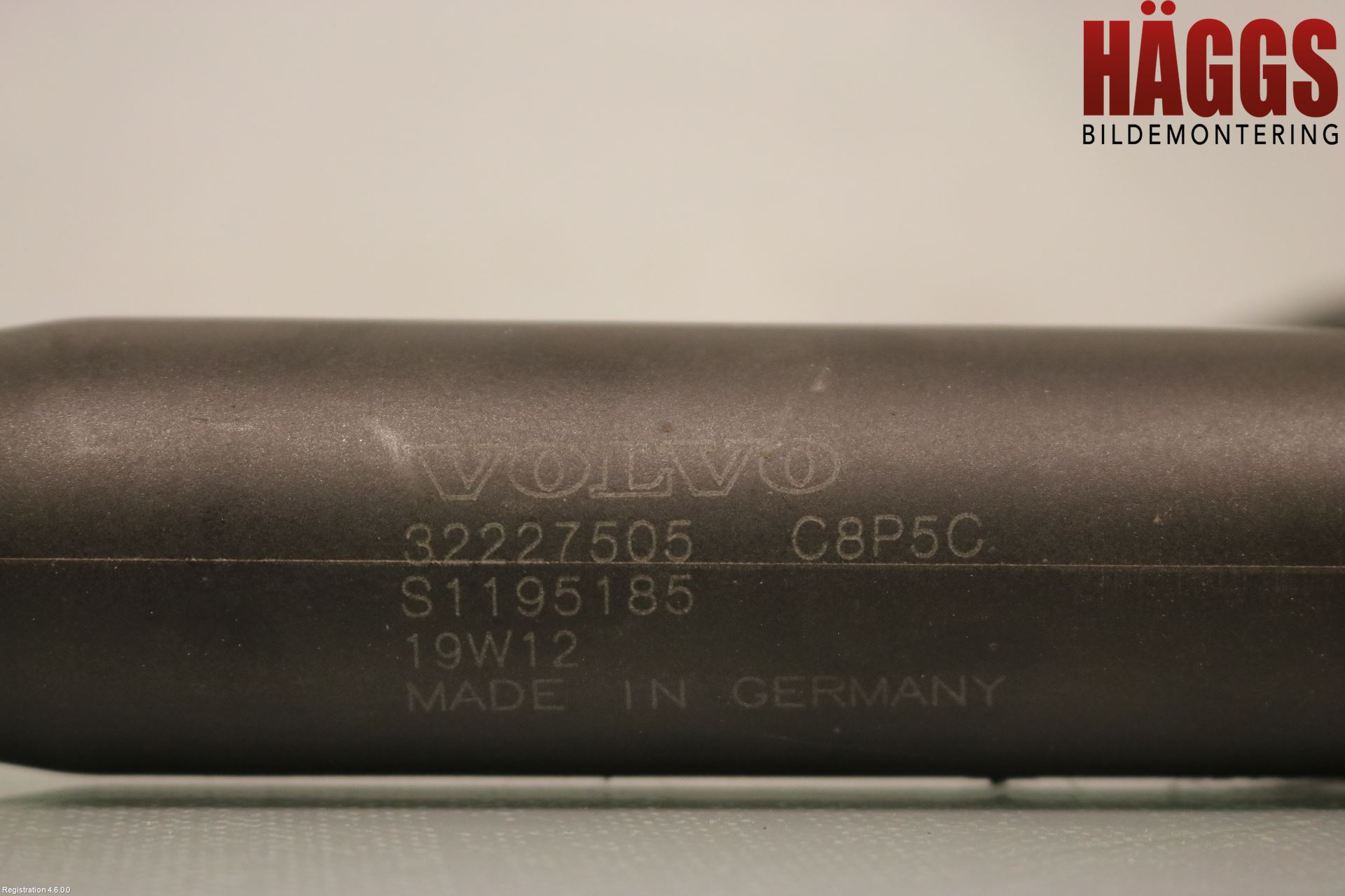 Volvo V90 17->> Bakluckeöppnare Automatisk