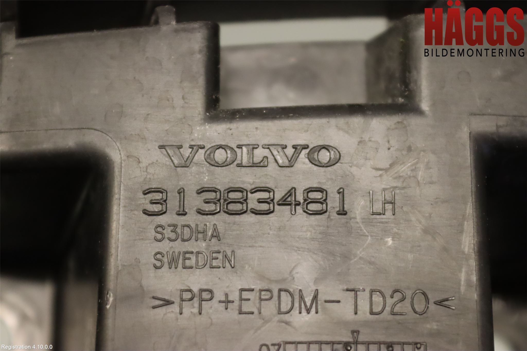 Volvo XC60 14-17 Stötfångarfäste Bak Vä