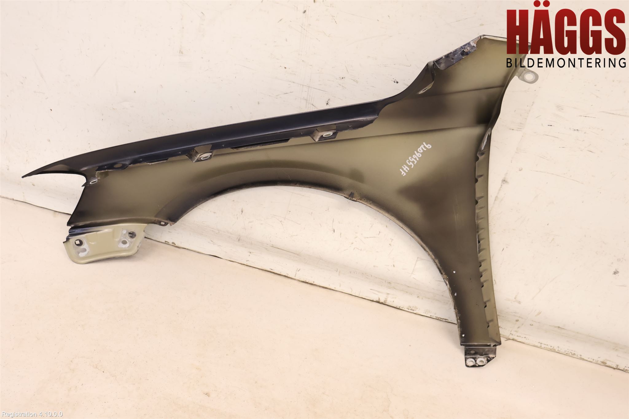 Volkswagen VW PASSAT 11-14 Skärm Fram Höger