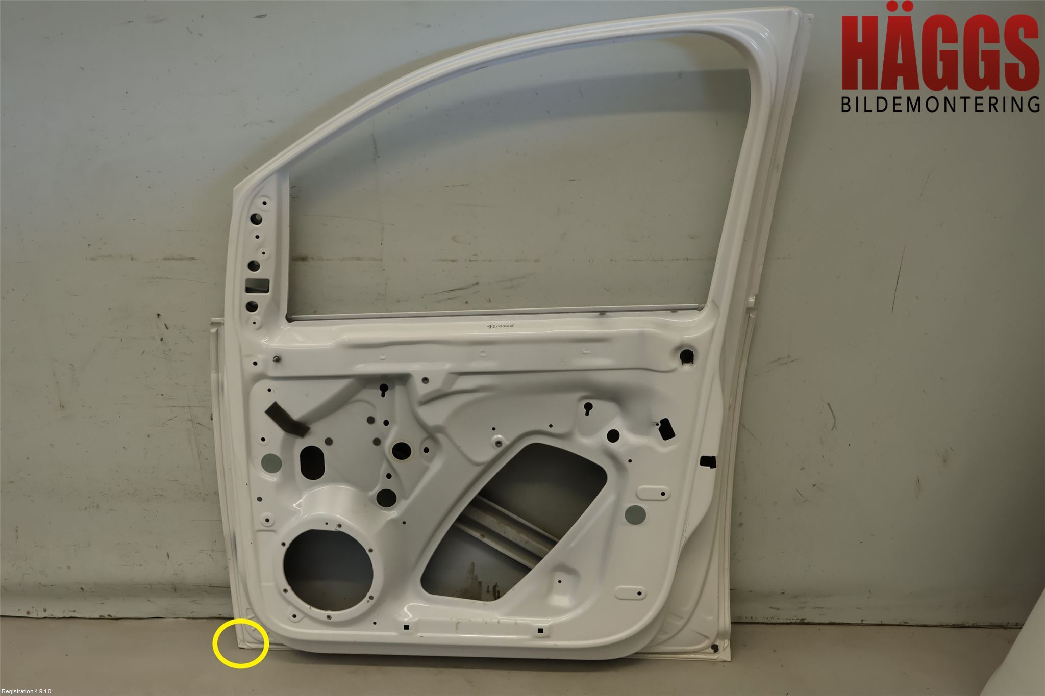 Volkswagen VW CADDY 16-20 Dörr Fram Höger