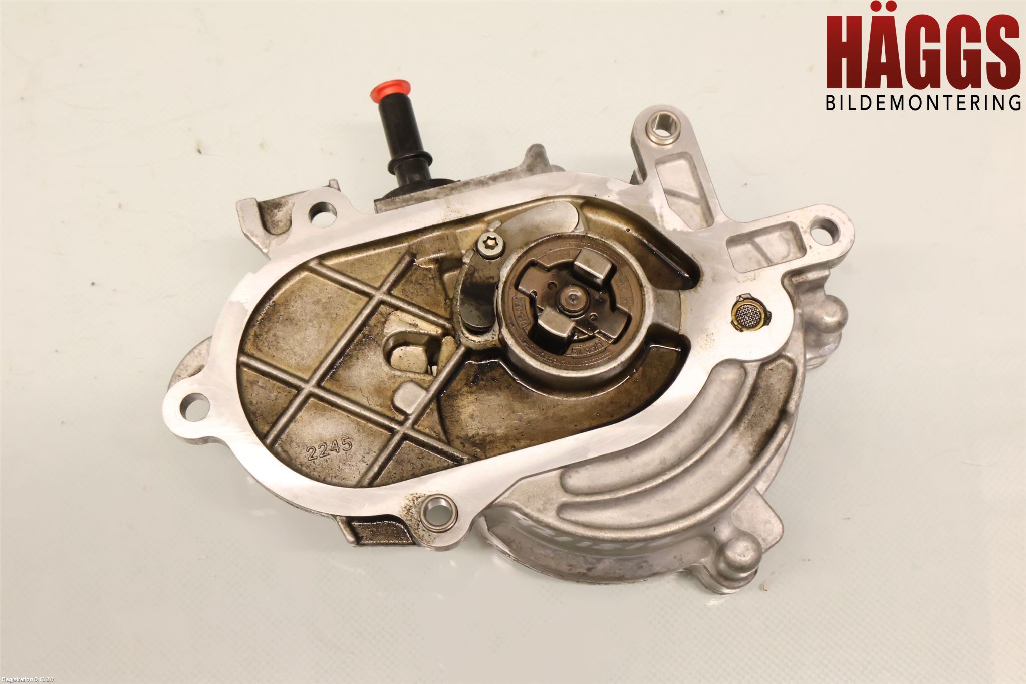 Audi A6 F2/C8 19- Vakuumpump