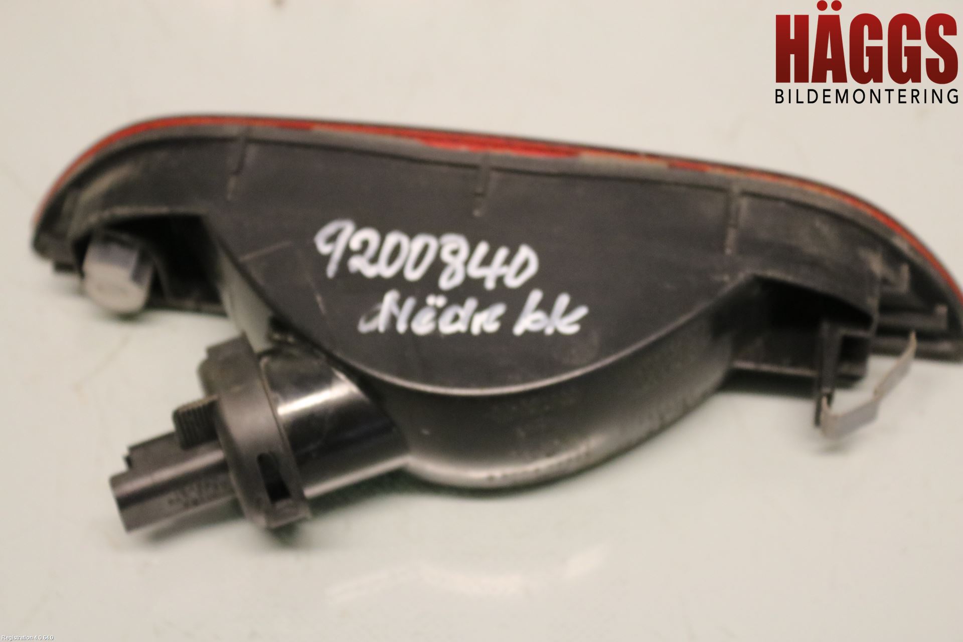 Nissan NOTE E11 06-14 Bromsljus Bakruta