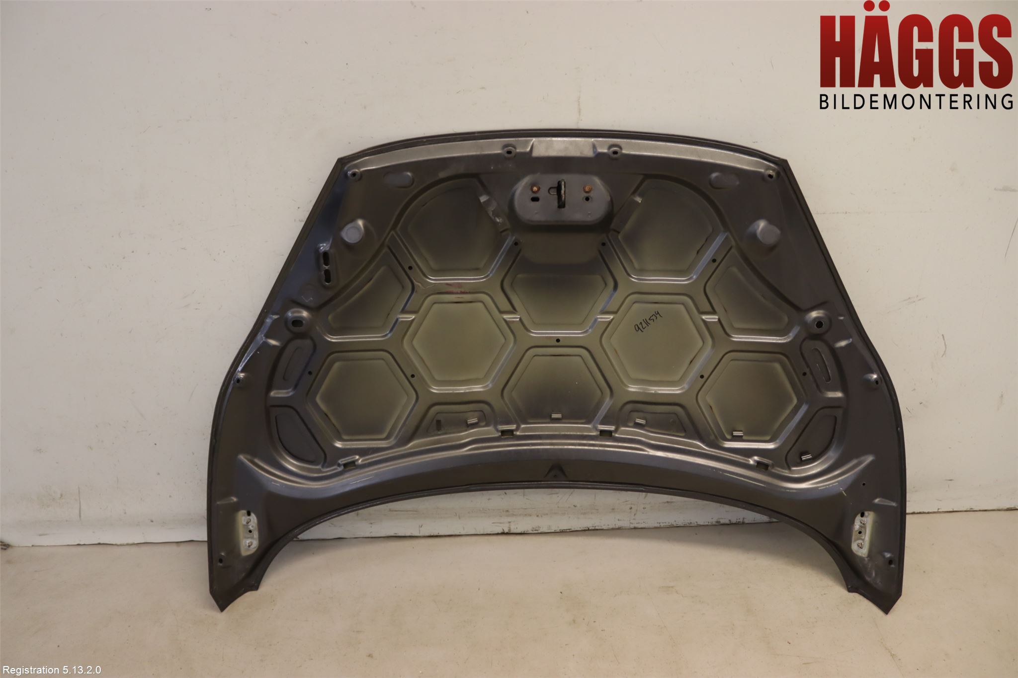 Ford FIESTA 13-17 Huv Fram