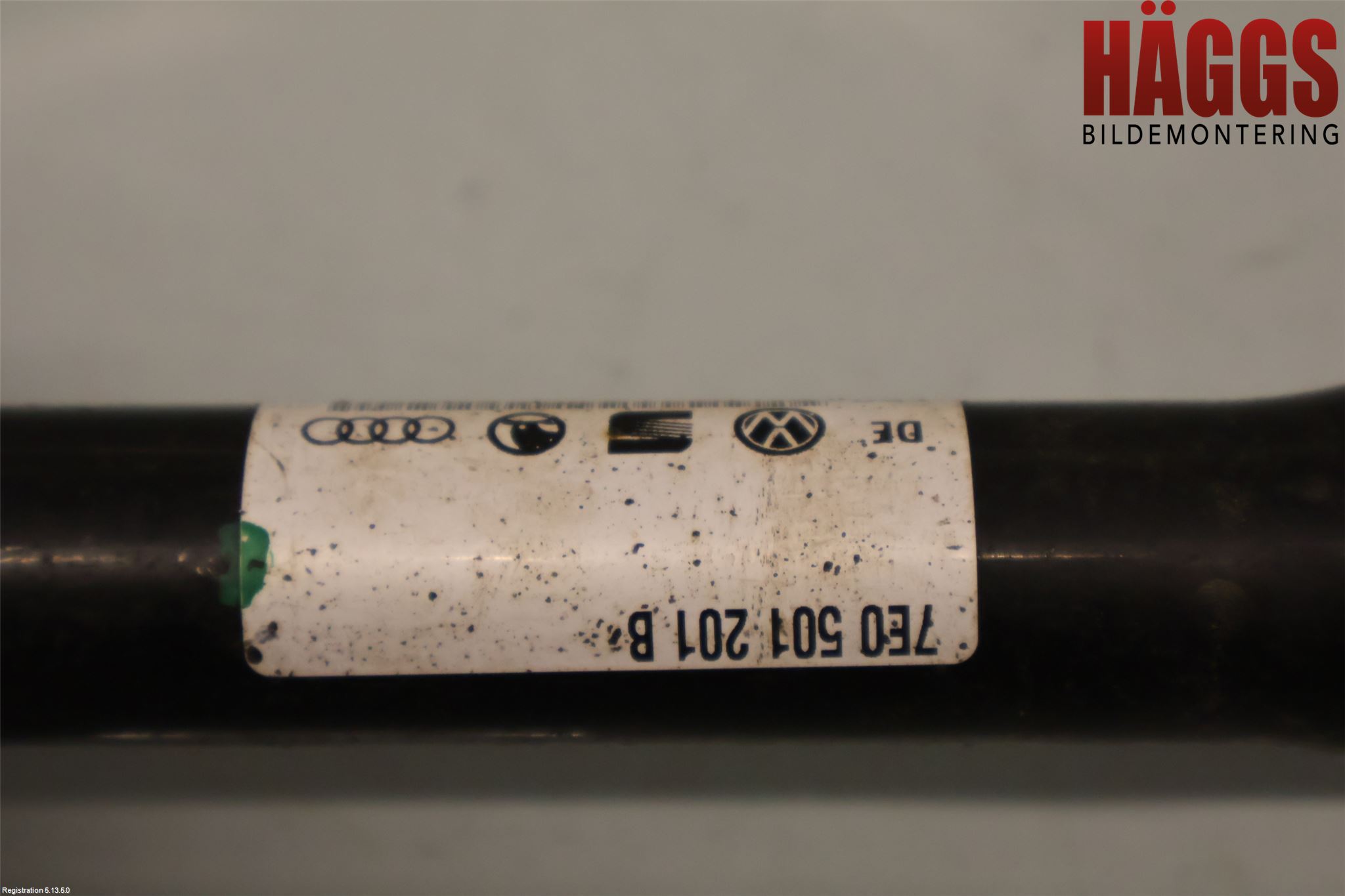 Volkswagen VW TRANSP/CARAVELLE (T5) 04-15 Drivaxel Bak Vänster