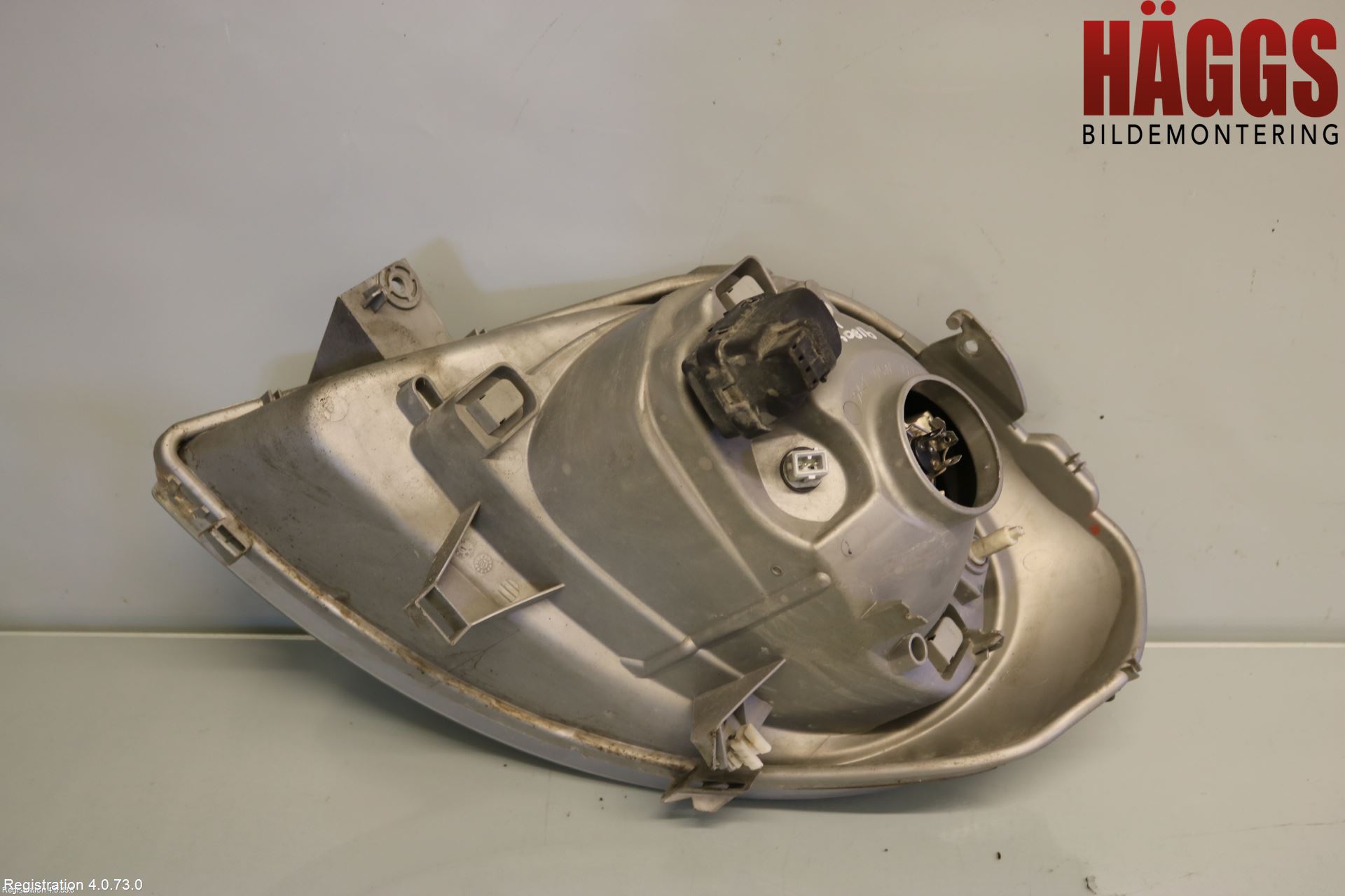 Renault TRAFIC   02-14 Strålkastare Höger