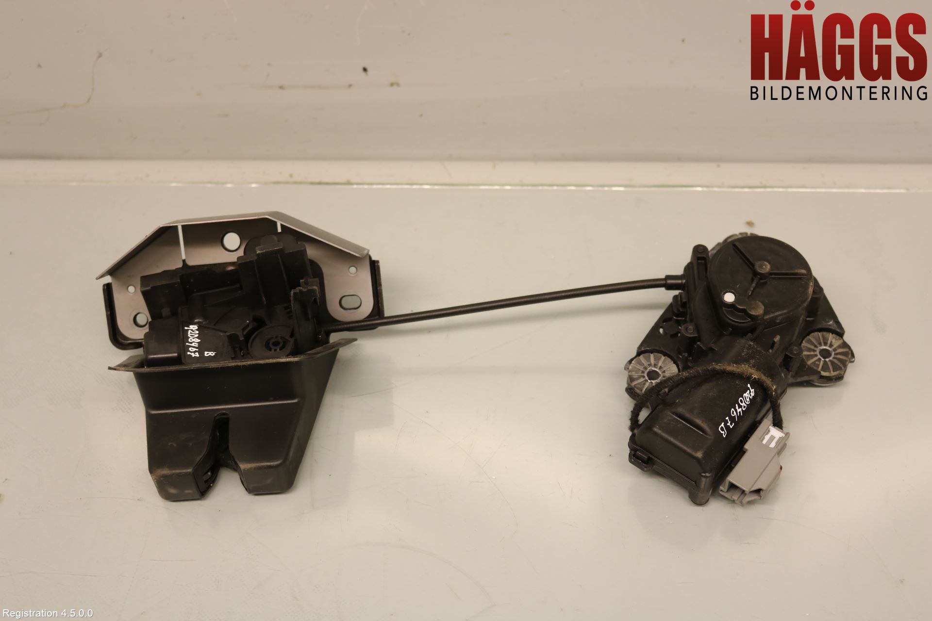 Volvo V90 17->> Låskista Baklucka