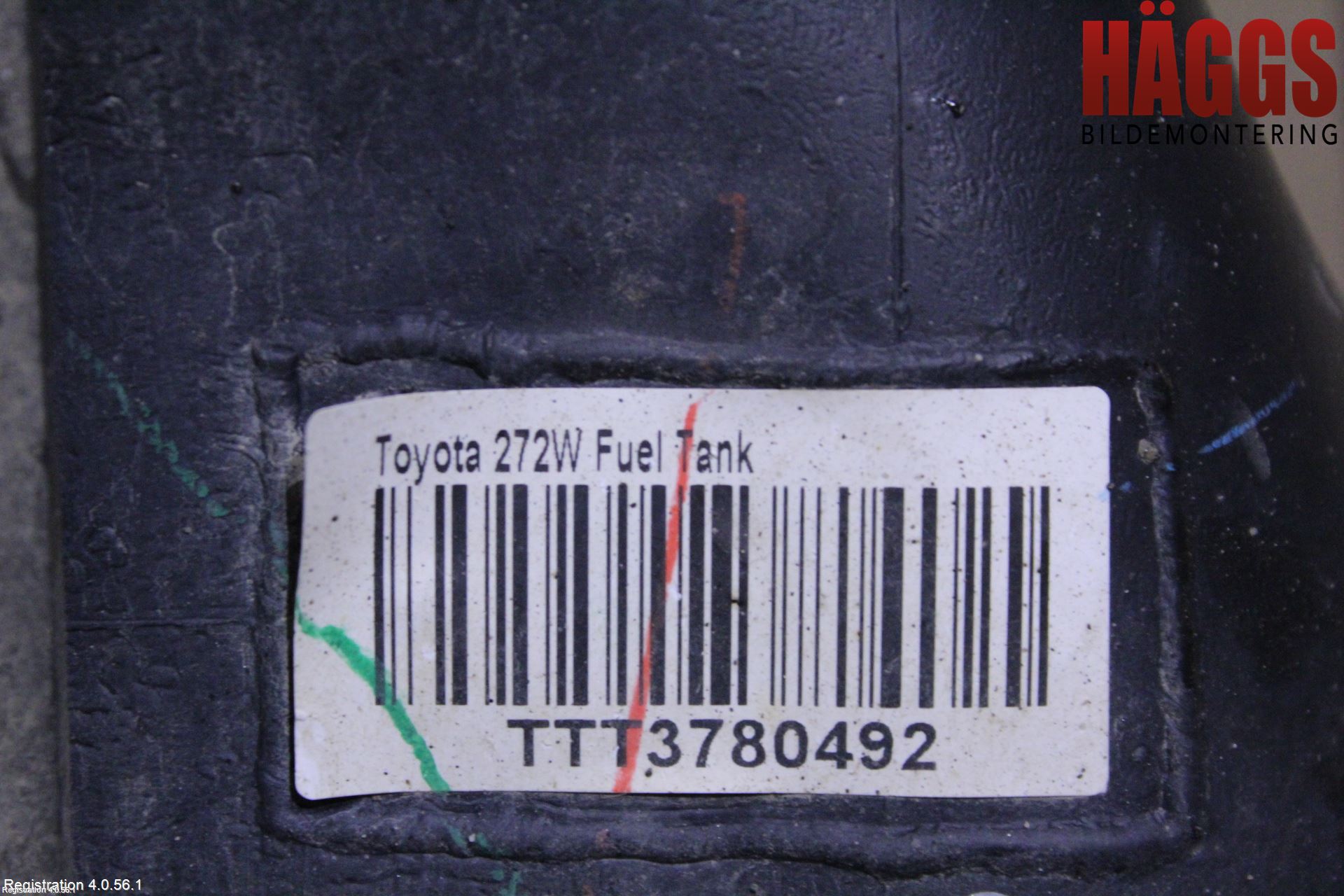 Toyota HILUX 05-16 Bränsletank Diesel