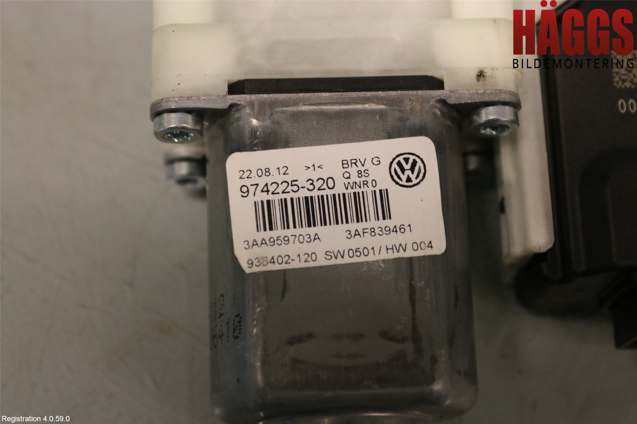 Volkswagen VW PASSAT 11-14 Fönsterhissmotor