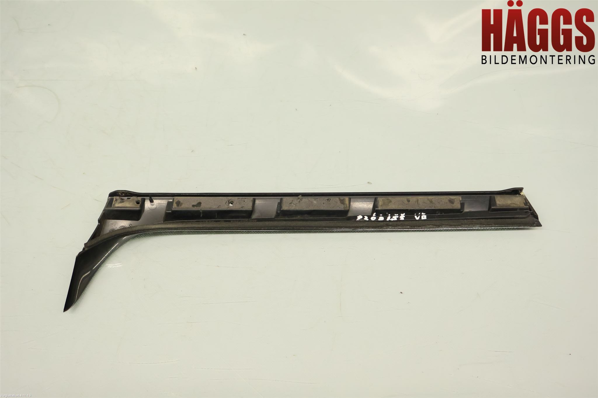 Volkswagen VW PASSAT 15-19 Spoiler Baklucka
