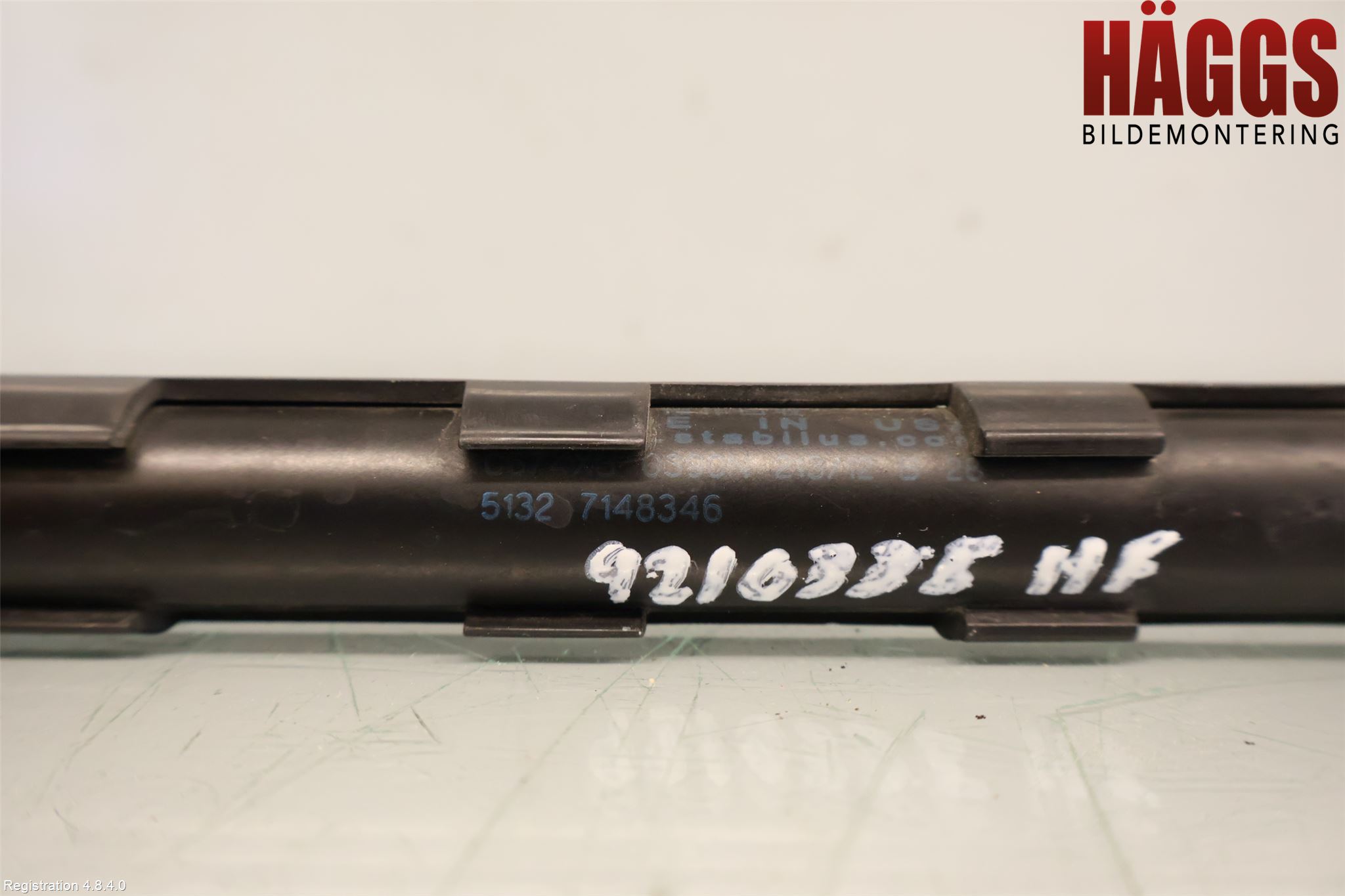 BMW X5 E70 07-13 Gasfjäder Motorhuv