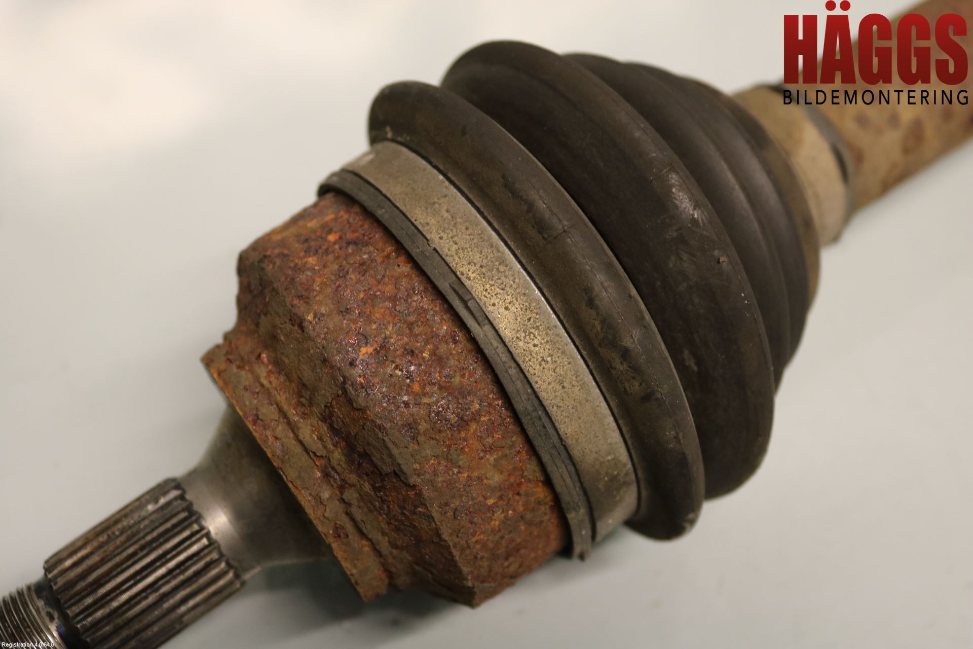Citroen C4 GRAND PICASSO 07-13 Drivaxel Fram Höger