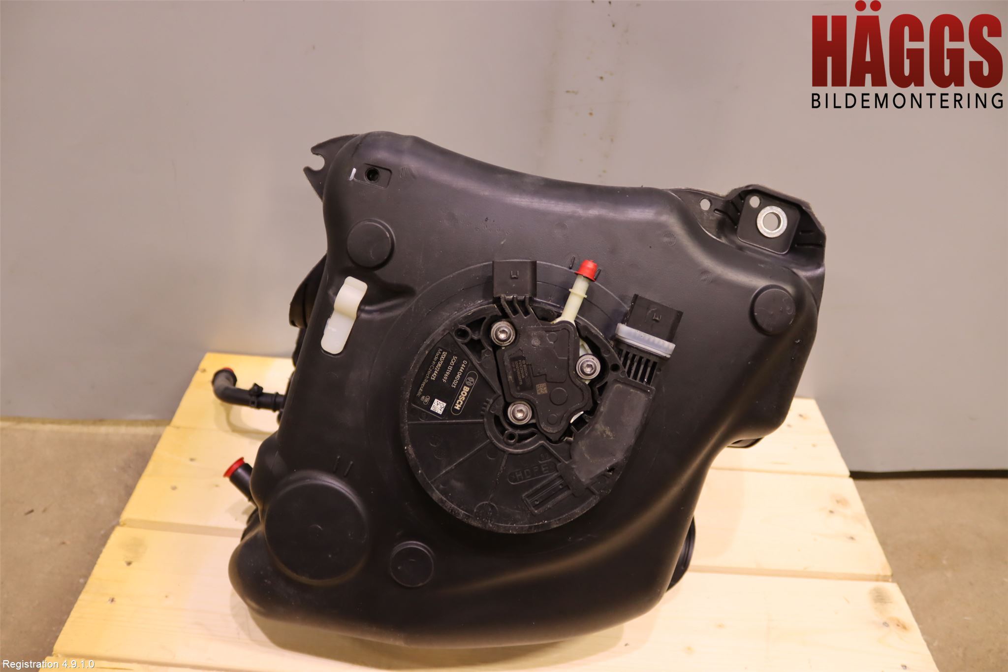 Volkswagen VW PASSAT 20-24 Adblue Tank