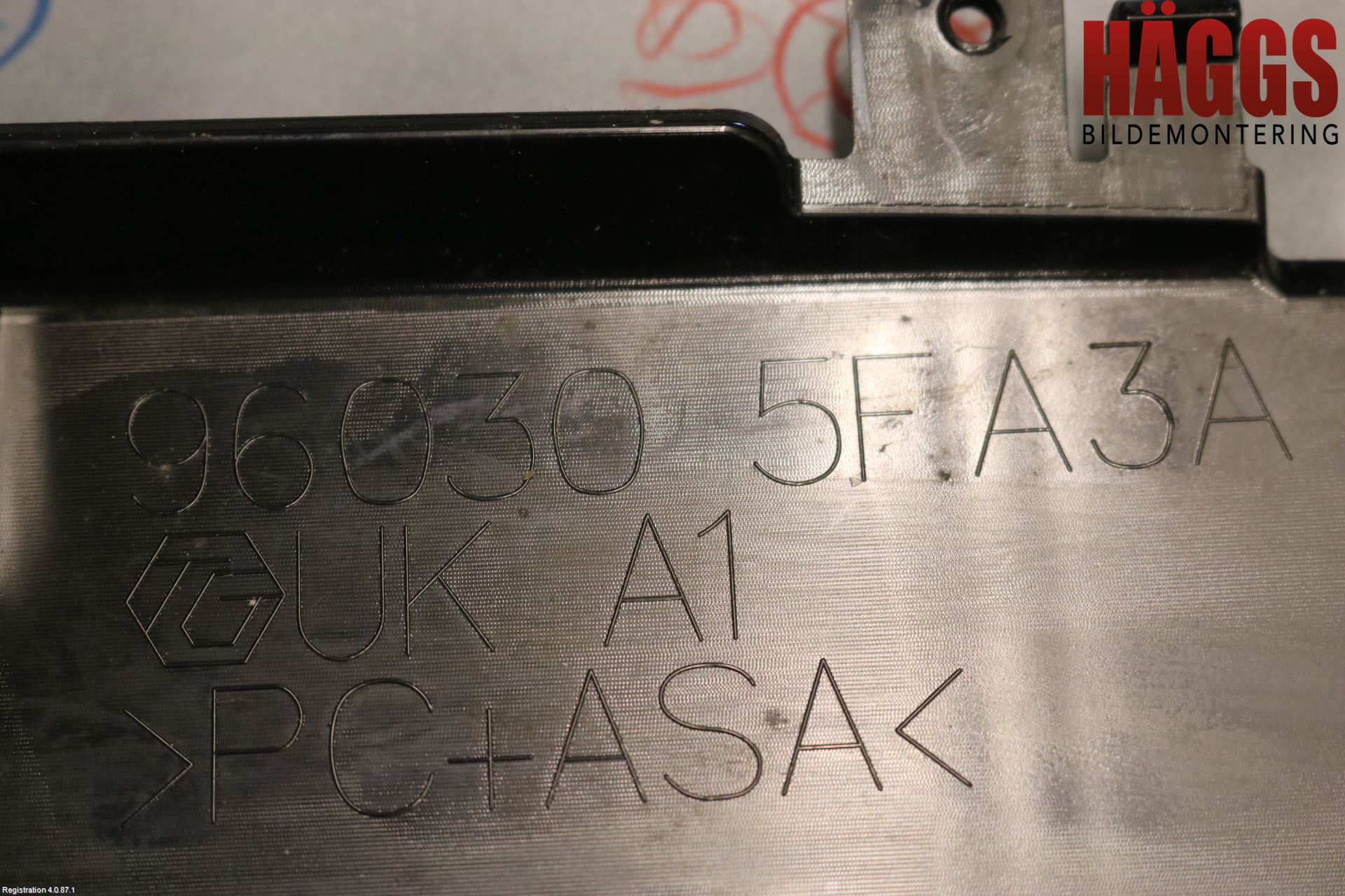 Nissan MICRA 17- Spoiler Baklucka