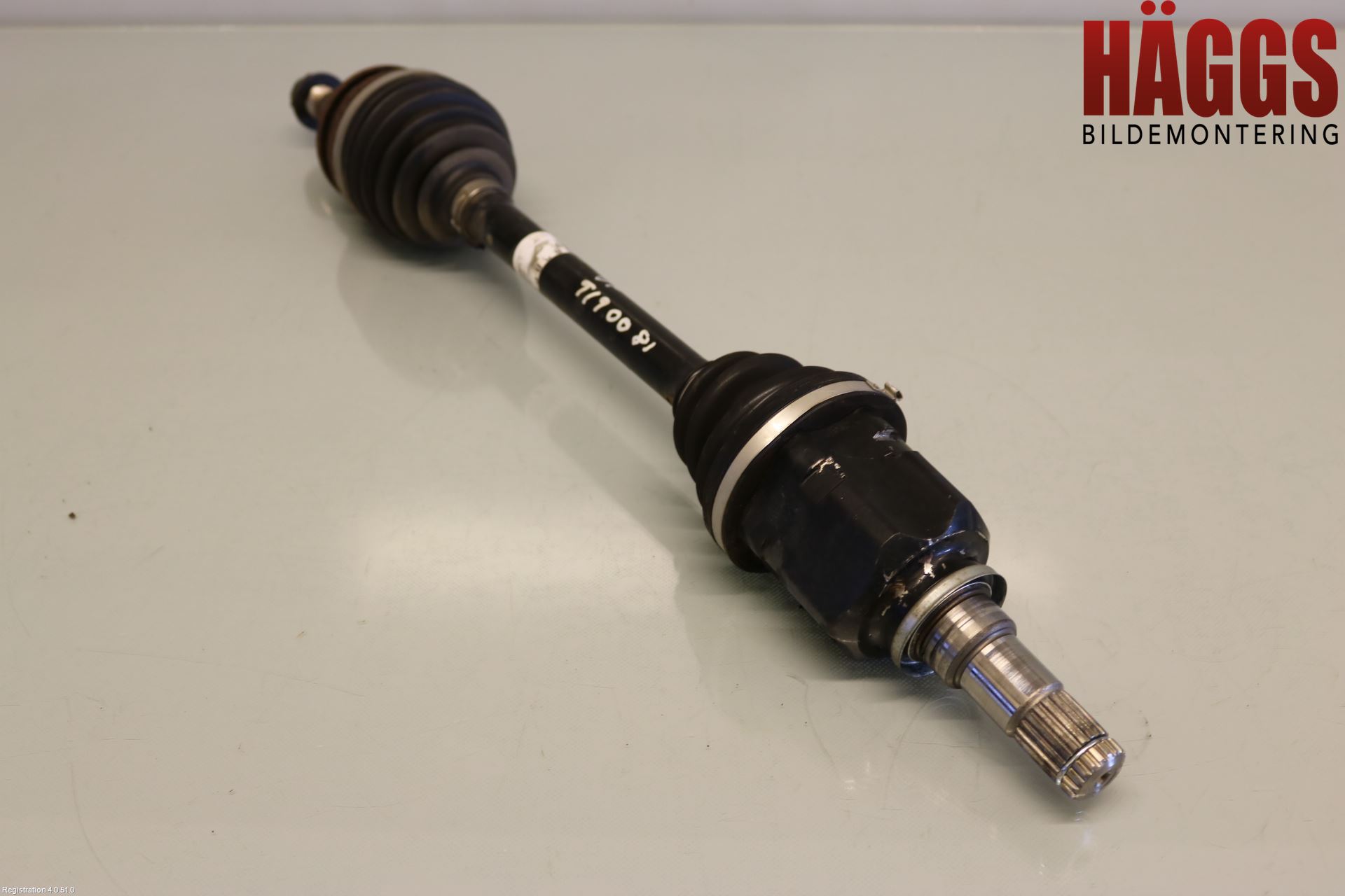 Toyota AURIS 13-19 Drivaxel Fram Vänster