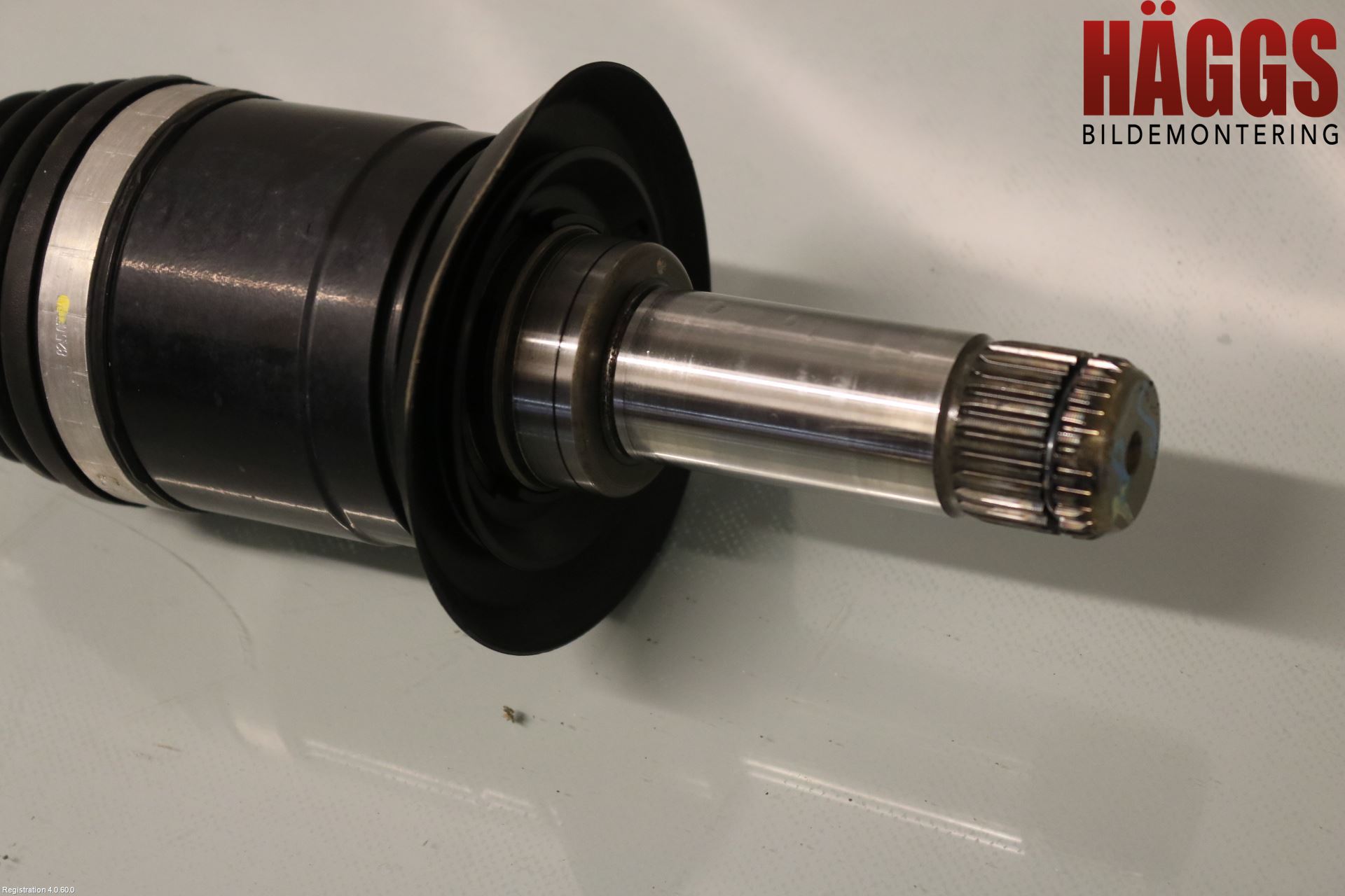 Mini COUNTRYMAN F60 17-23 Drivaxel Bak Vä-Hö