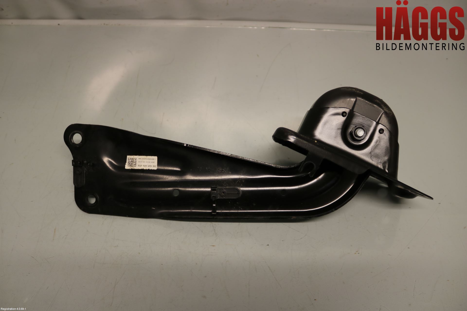 Volkswagen VW TIGUAN 16-24 Bärarm Bak Vänster