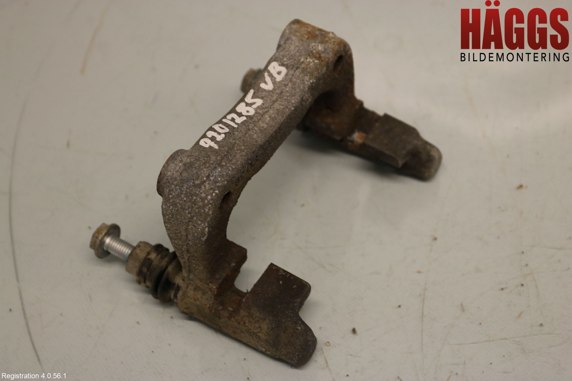 Citroen C4 CACTUS 14-20 Bromsokshållare