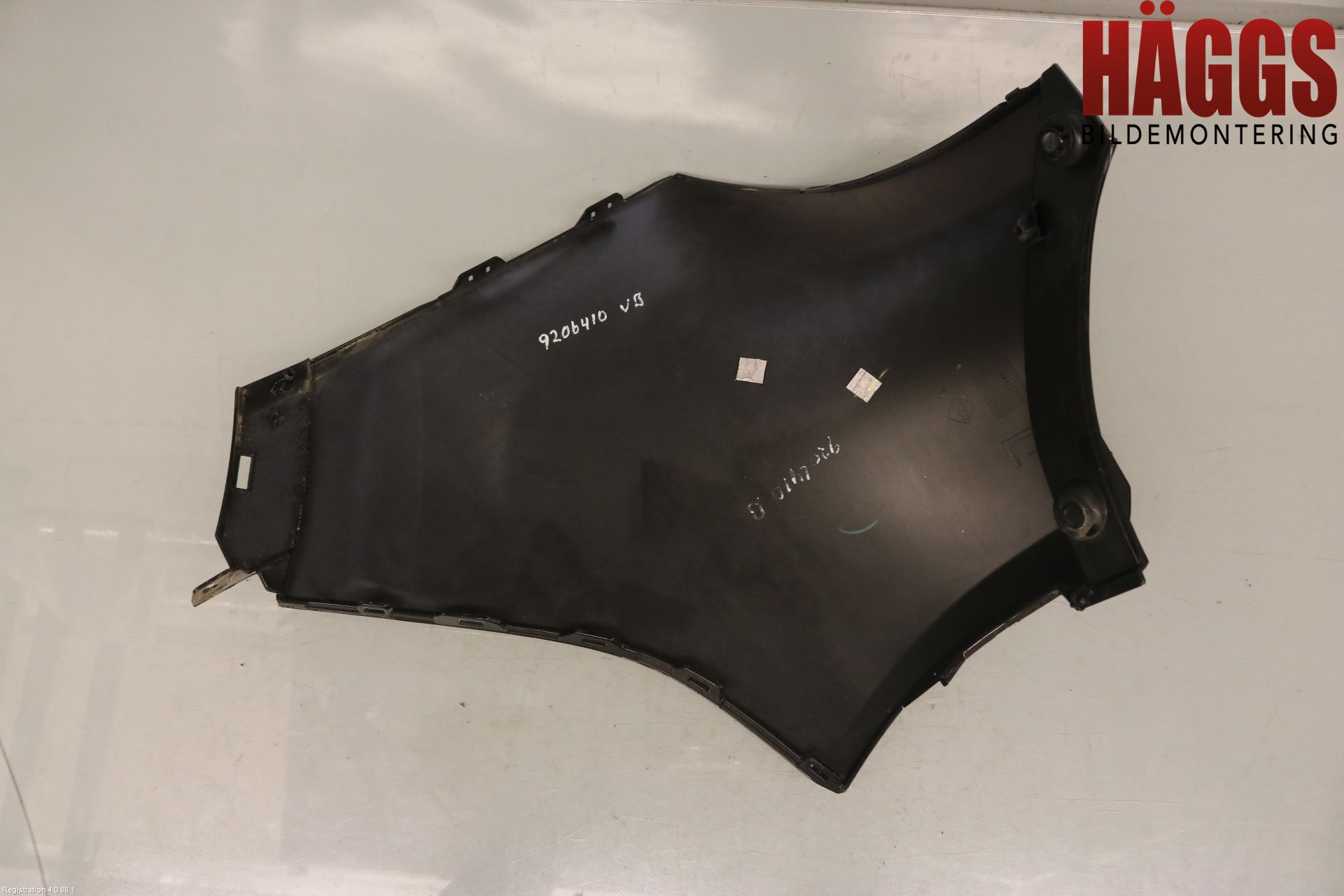 Renault KADJAR 15- Stötfångardel Bak Vä