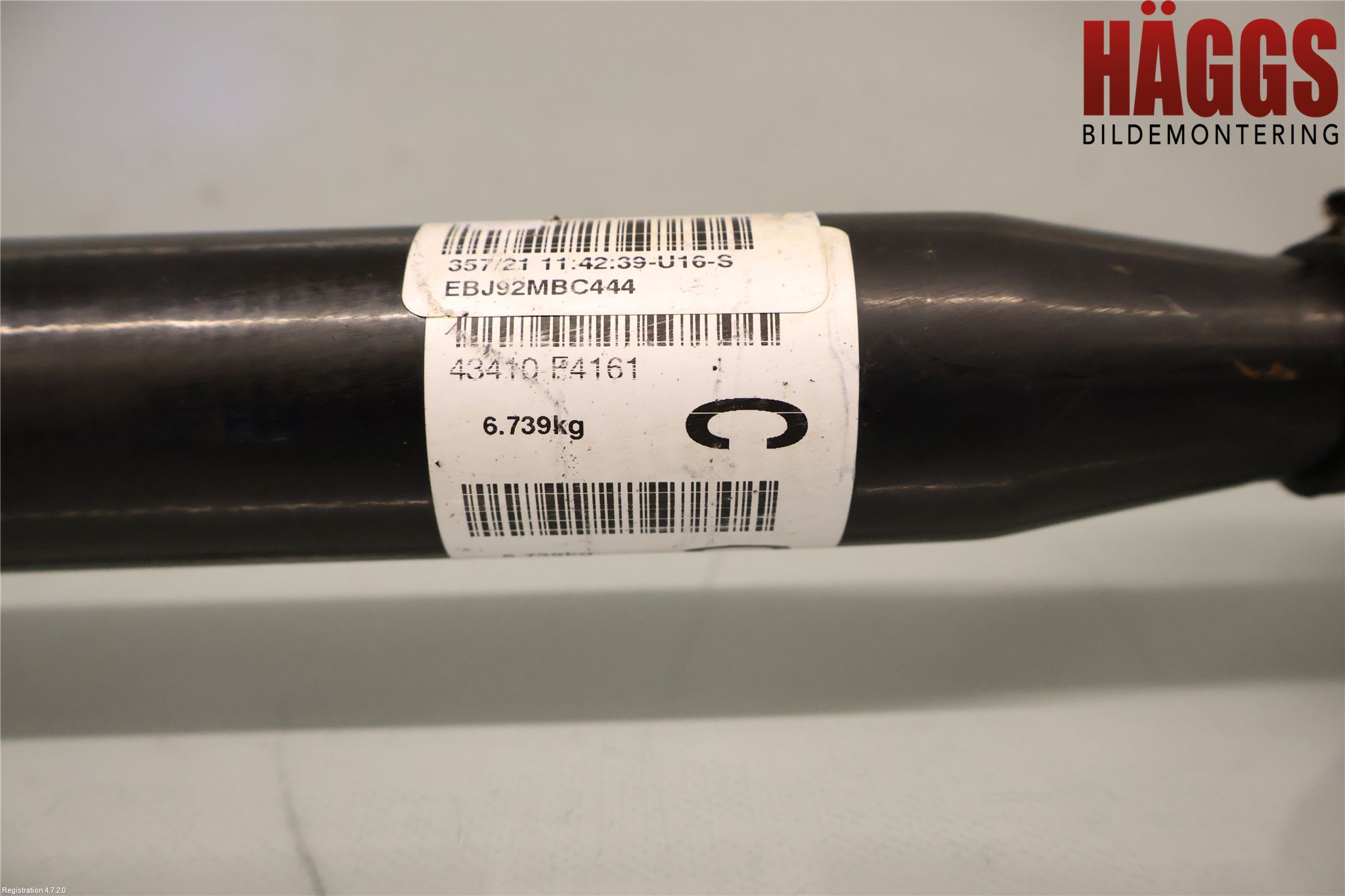 Toyota C-HR 16-23 Drivaxel Fram Höger