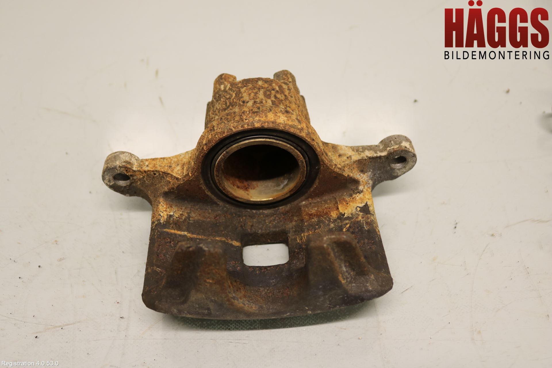 Mitsubishi ASX 10-22 Bromsok Fram Höger