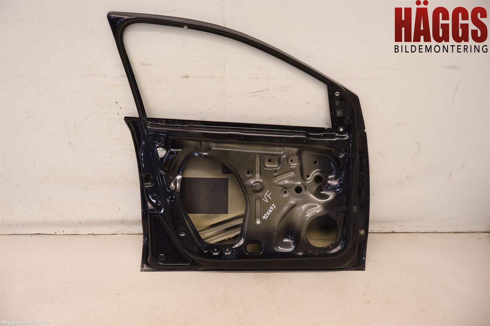 Volkswagen VW POLO 10-17 Dörr Fram Vänster