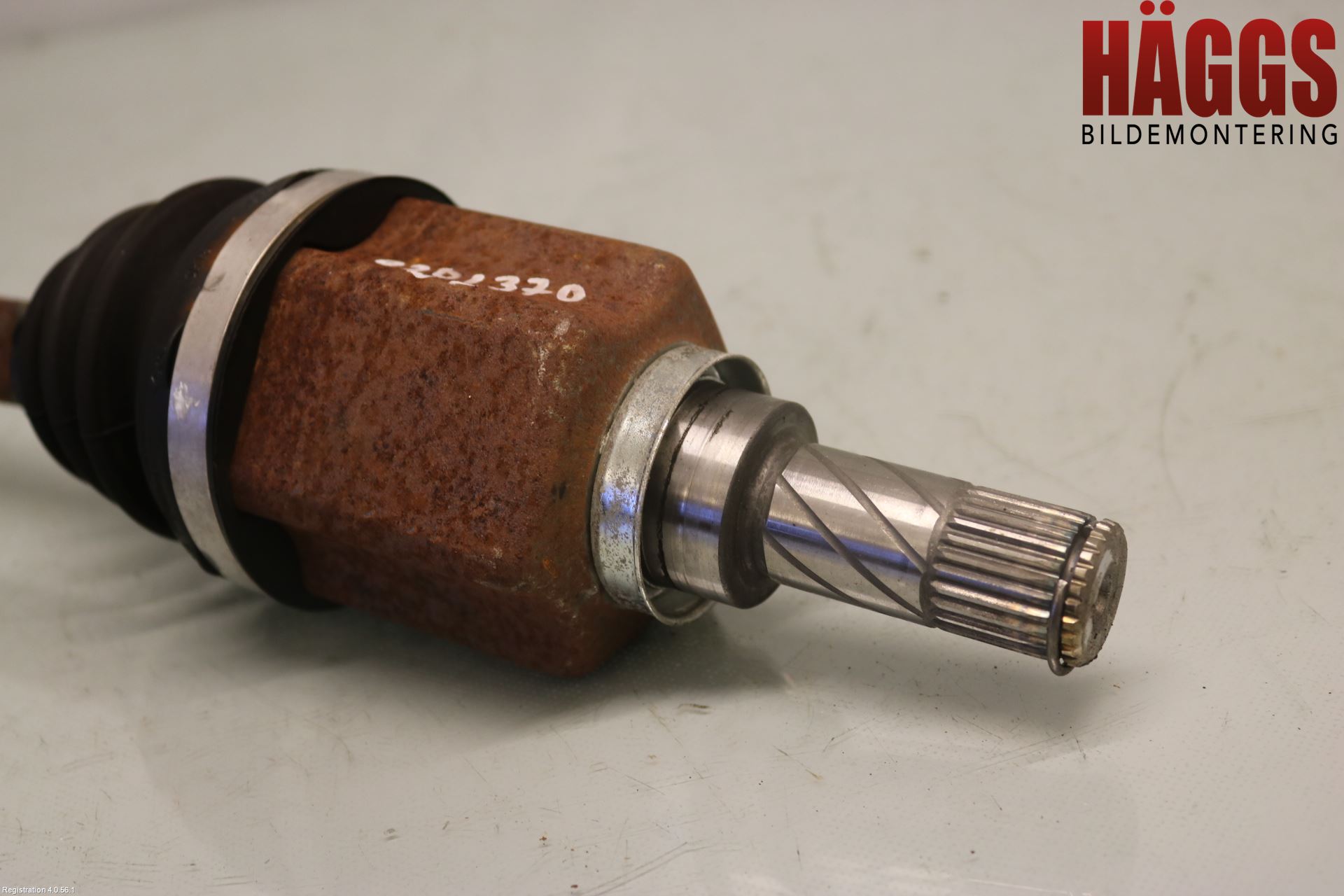 Nissan QASHQAI 14-17 Drivaxel Fram Vänster