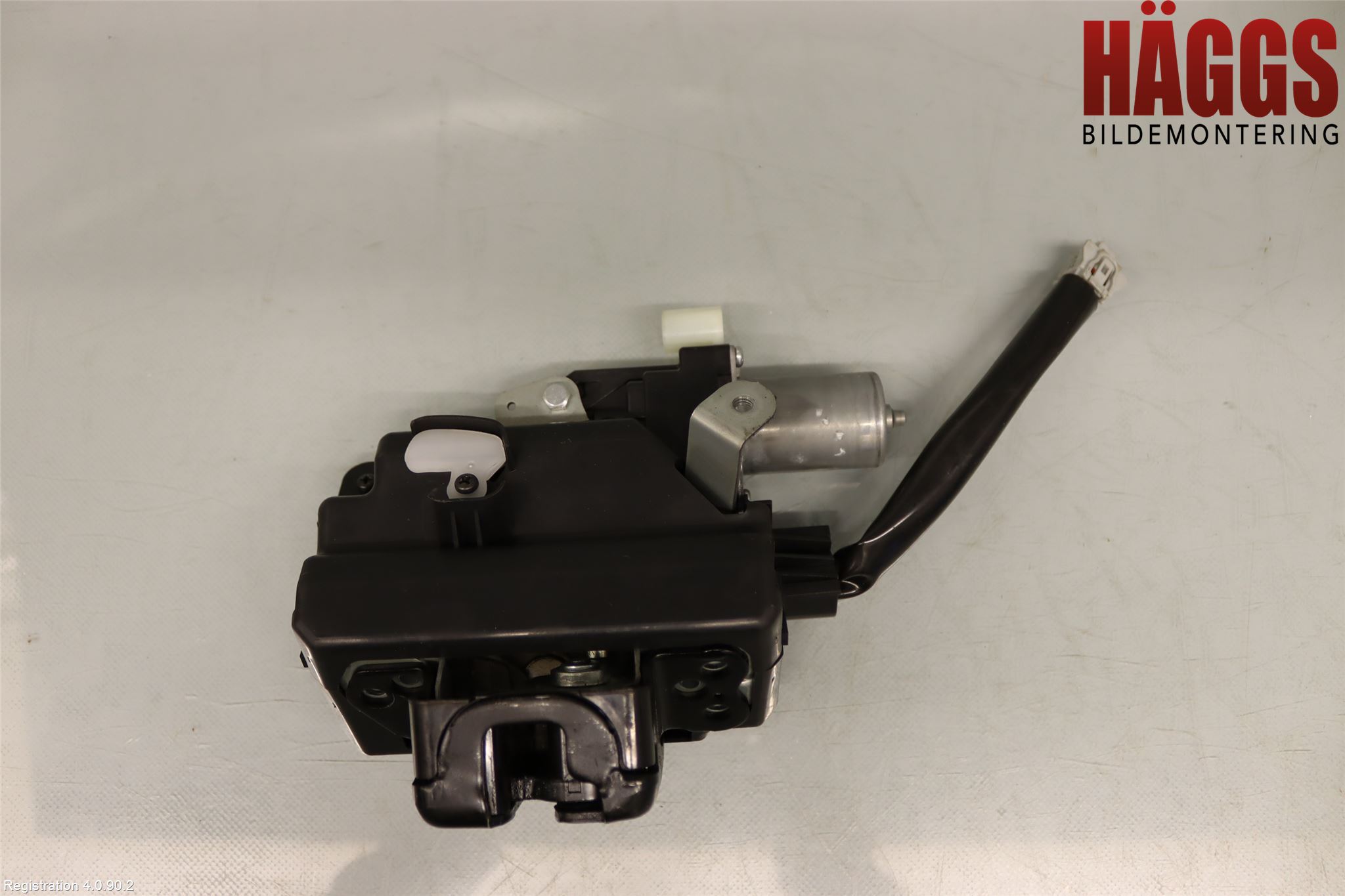 Toyota RAV4 19- Låskista Baklucka