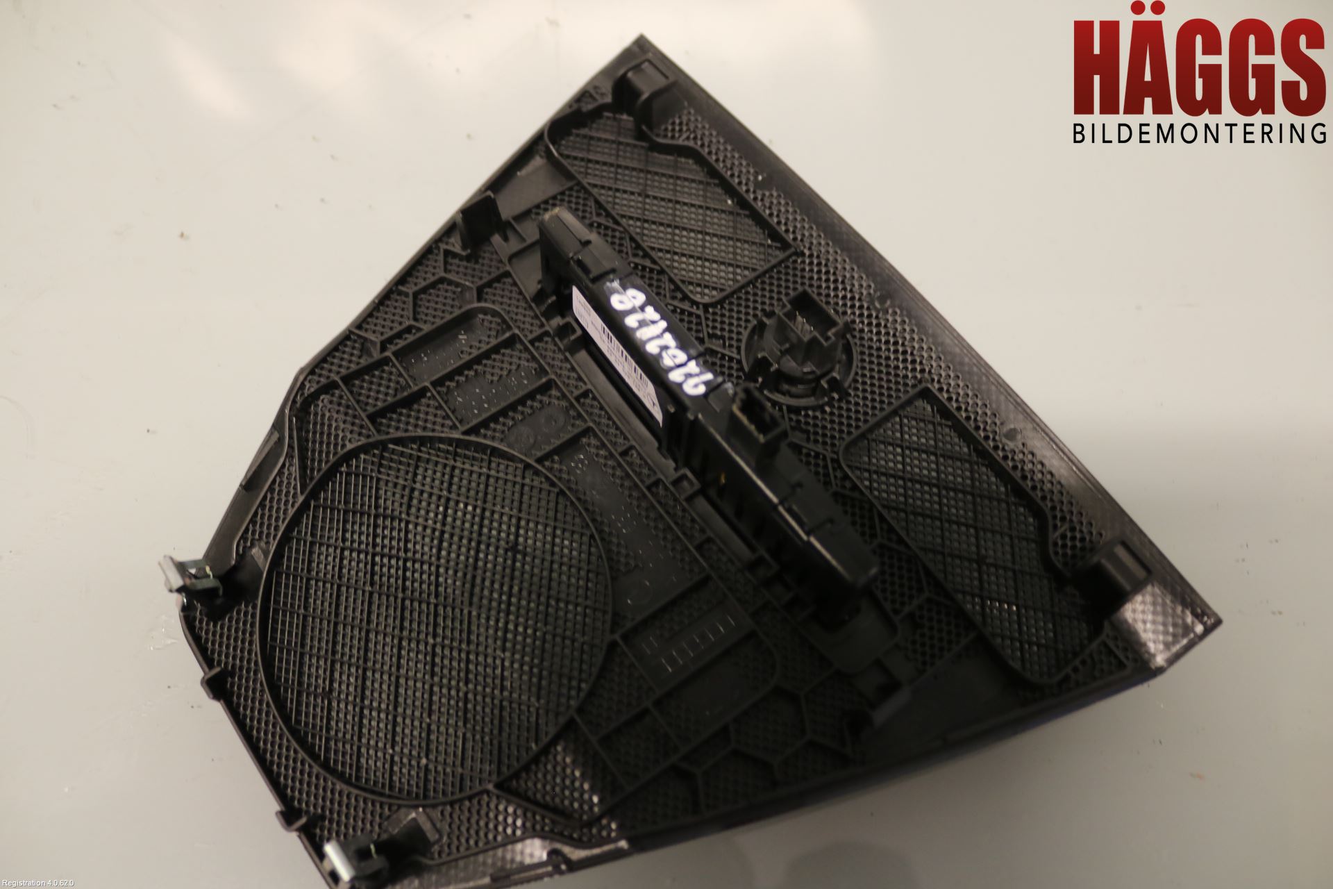 Mercedes-Benz MB E-KLASS (W212) 09-16 Kontrolldisplay