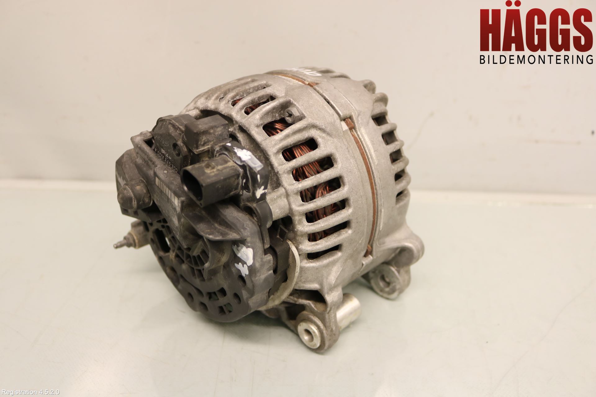 Volkswagen VW GOLF VI 09-13 Generator