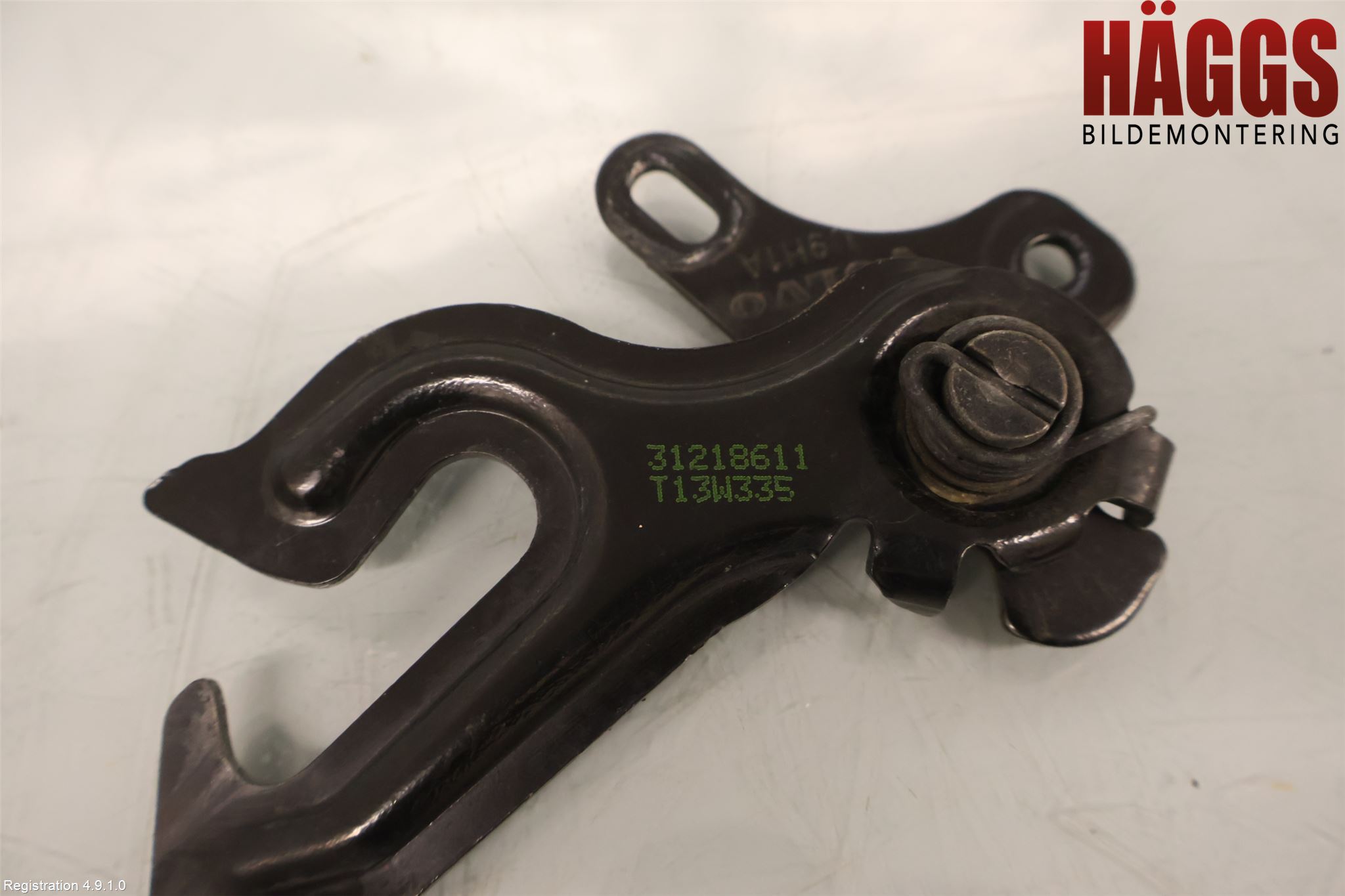 Volvo V60 14-18 Huv Spärr