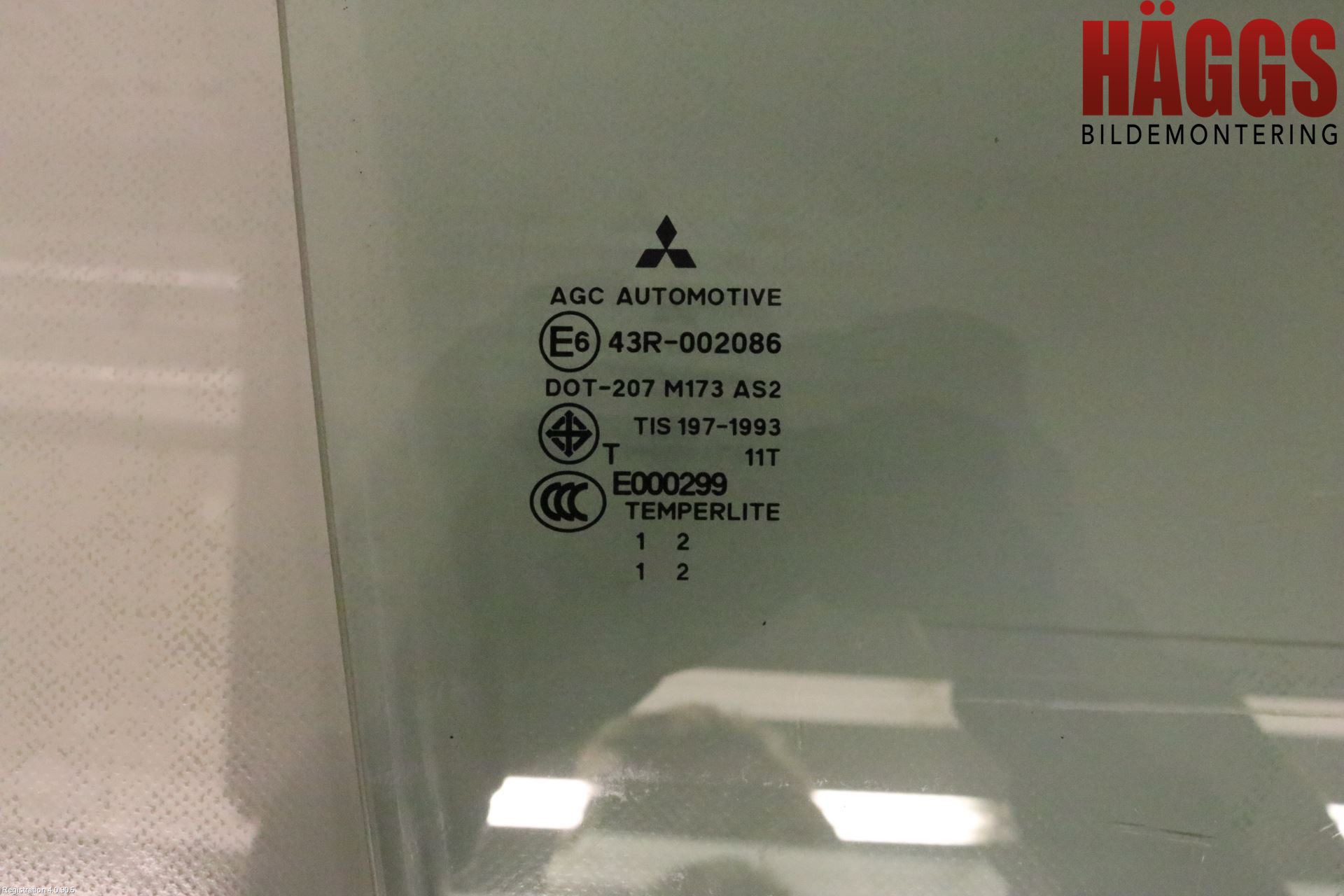 Mitsubishi L200 06-15 Dörruta Fram Höger