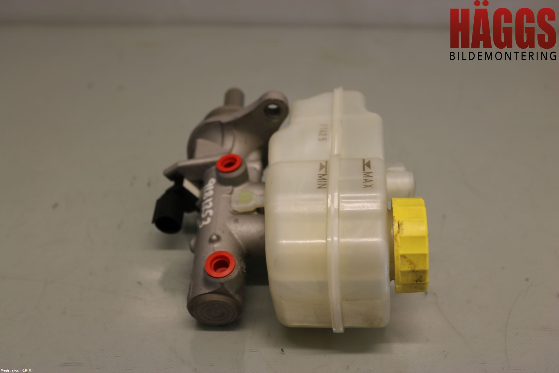 Skoda RAPID Broms Huvudcylinder