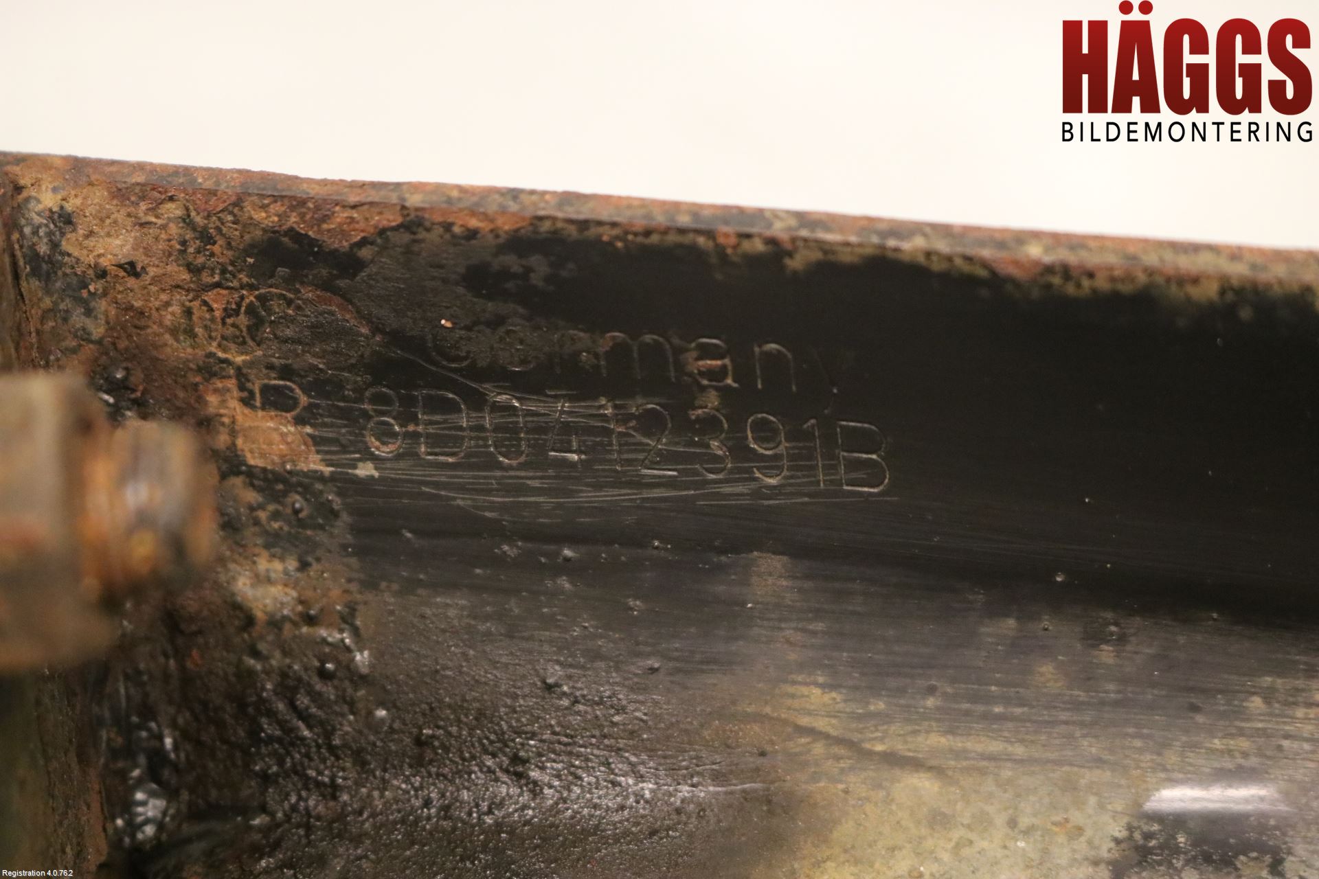 Audi A4/S4 99B-00 Fjäderbenslager Fram