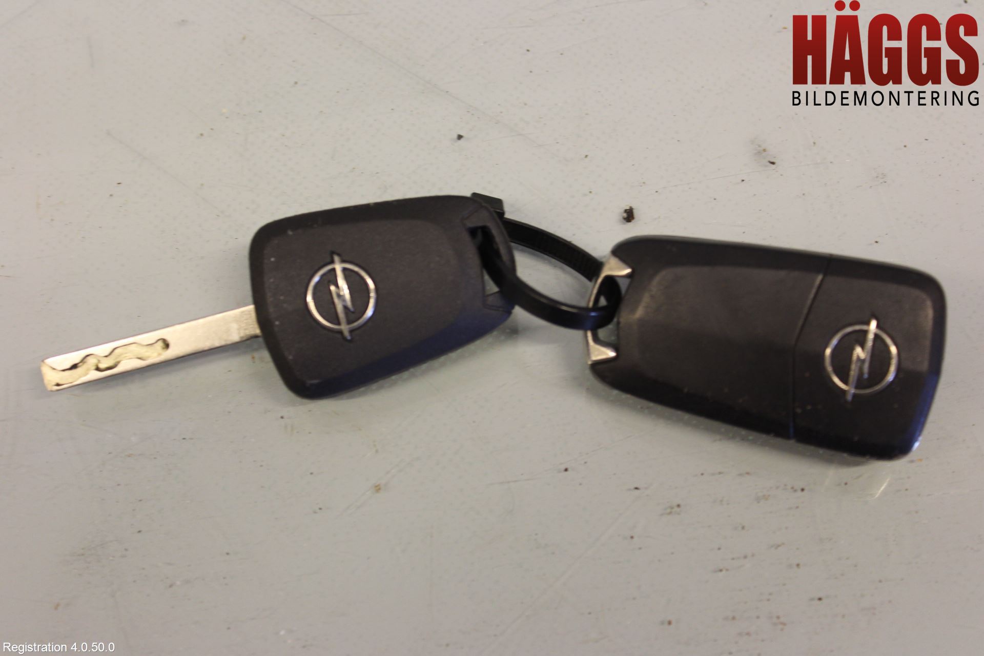 Opel CORSA D 07-14 Nyckel-Nycklar