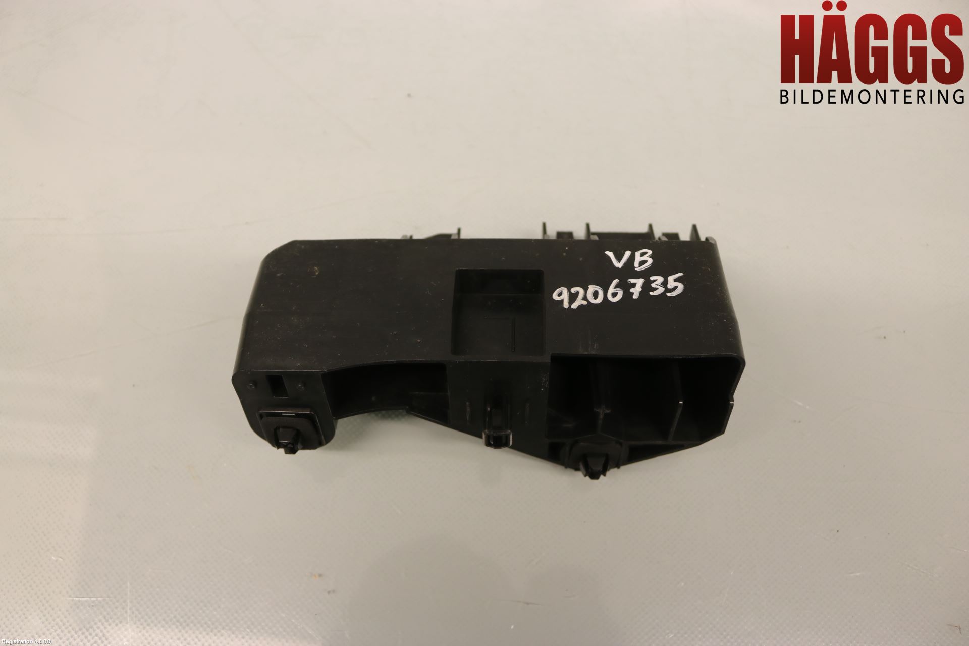 Suzuki SWIFT 11-16 Stötfångarfäste Bak Vä