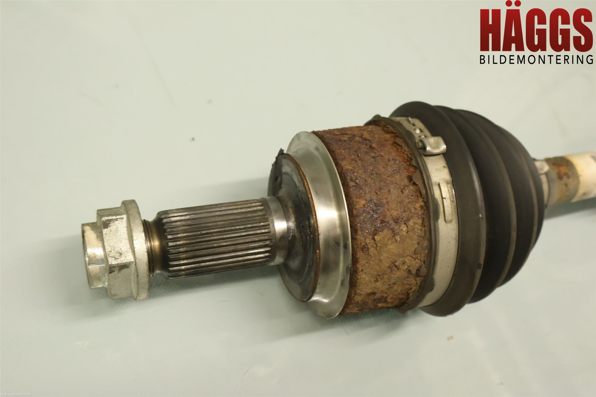 Honda HR-V 15-21 Drivaxel Fram Vänster