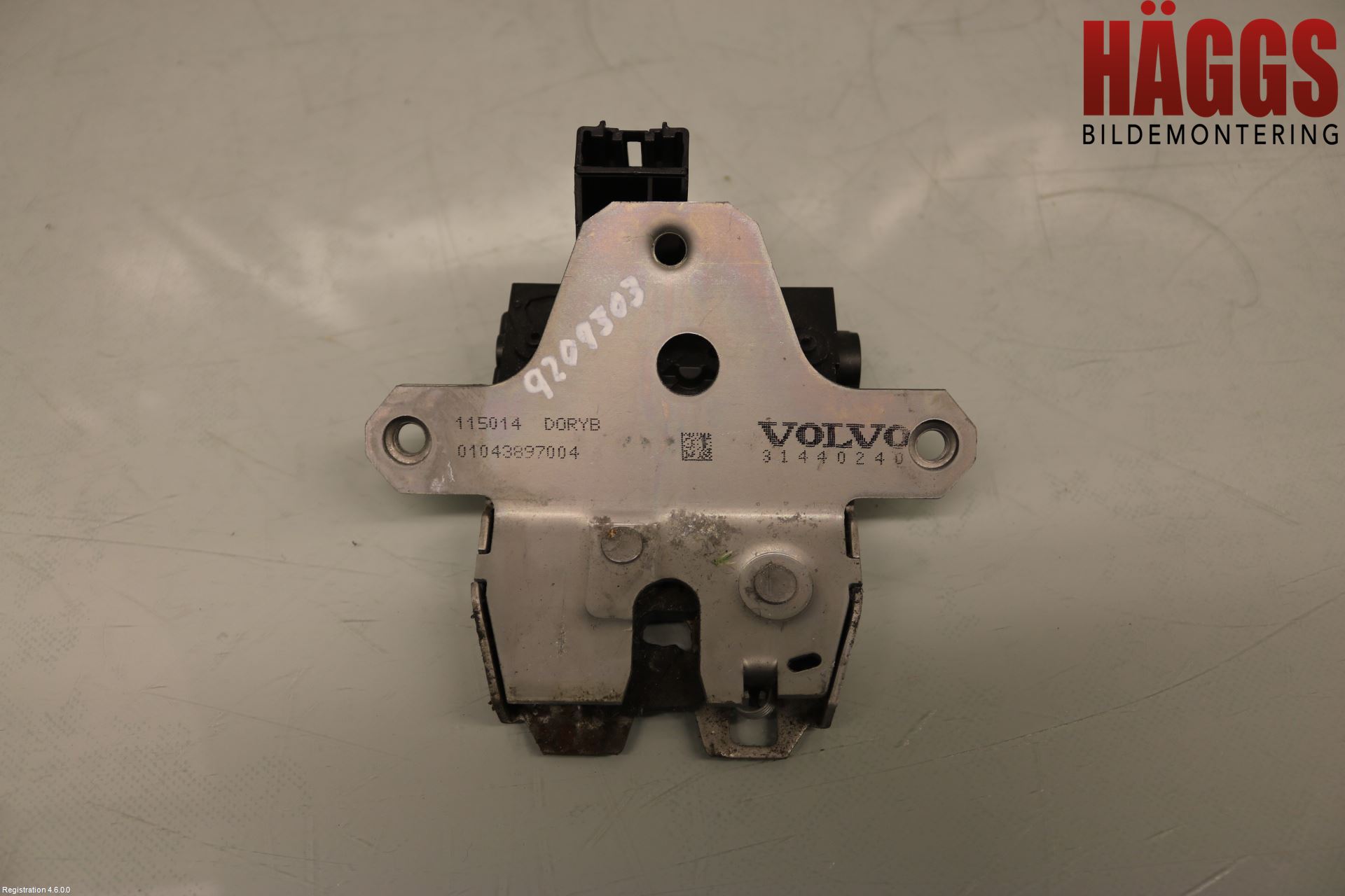 Volvo V60 14-18 Låskista Baklucka