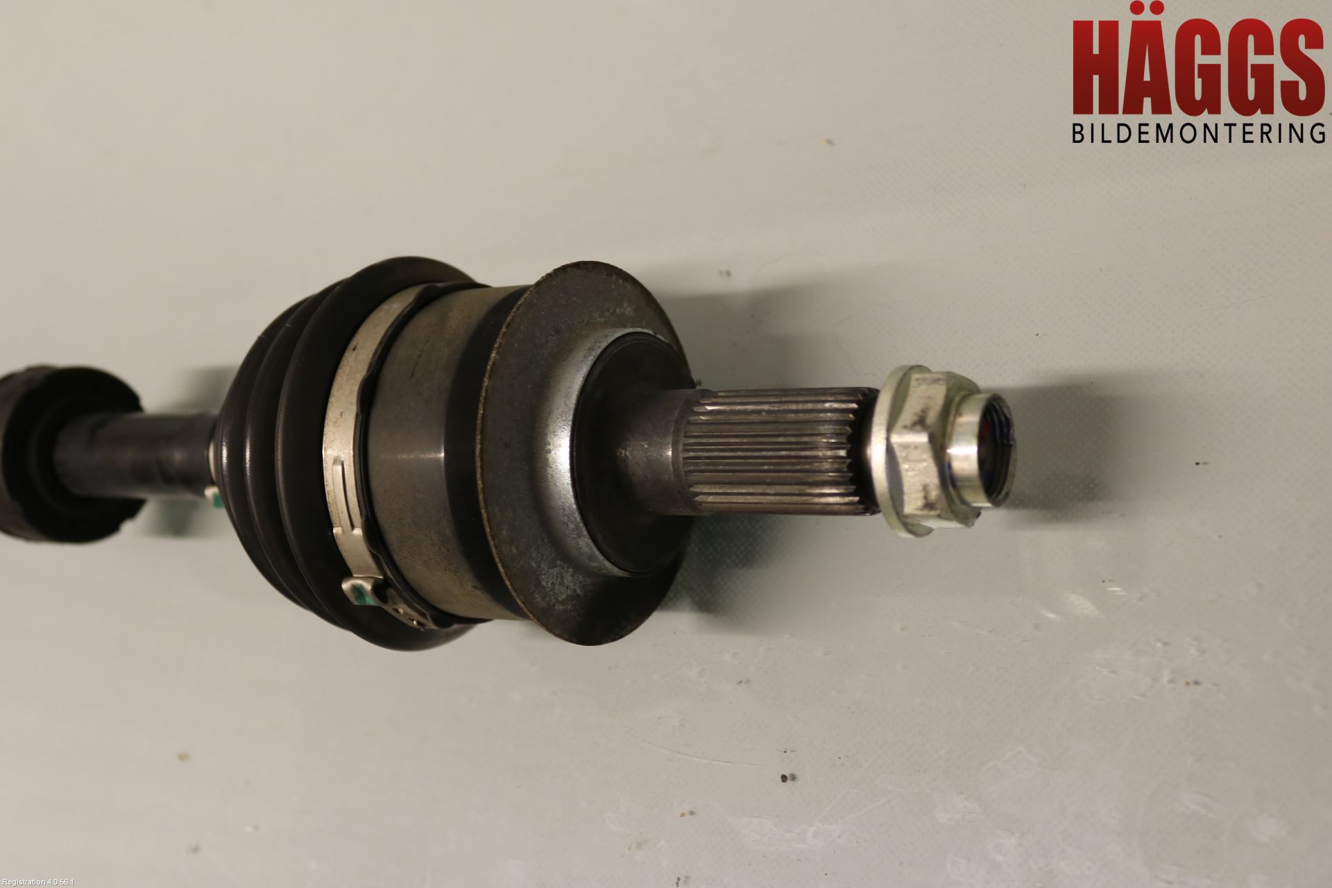 Suzuki VITARA 15- Drivaxel Fram Höger