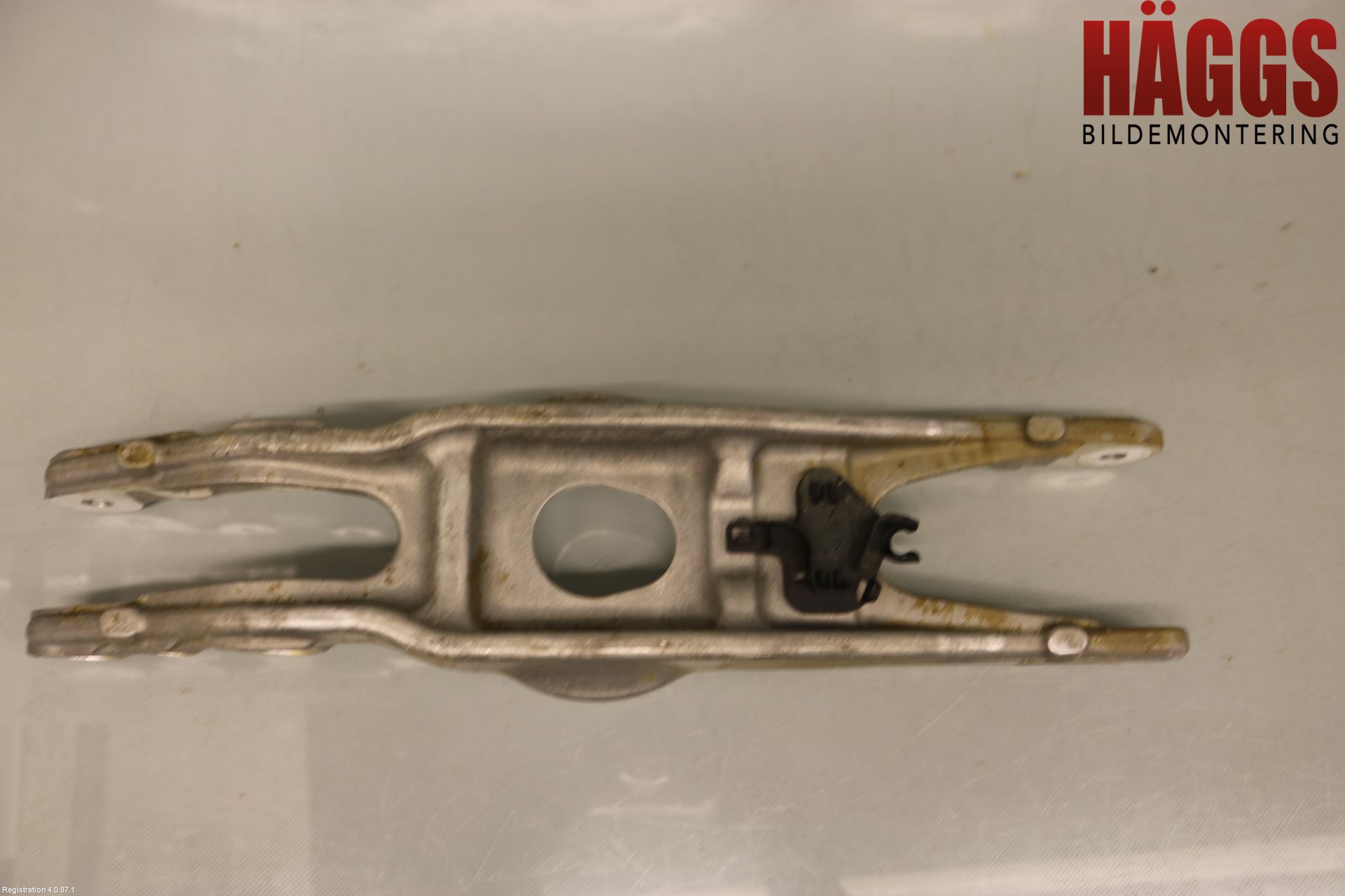 Mercedes-Benz MB E-KLASS (W213) 16-23 Bärarm Bak Höger