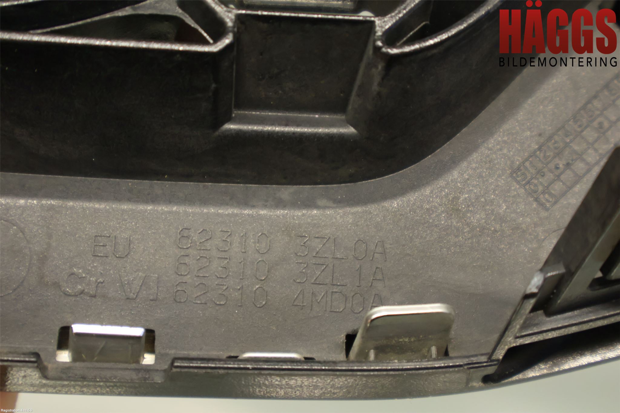 Nissan PULSAR Grill Komp