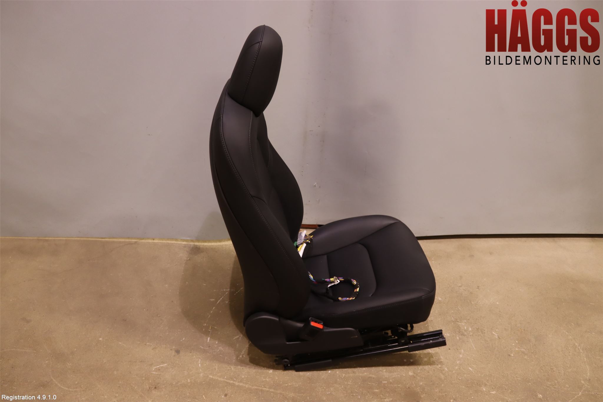 Tesla MODEL 3 17- Inredning Stol Fram Vä