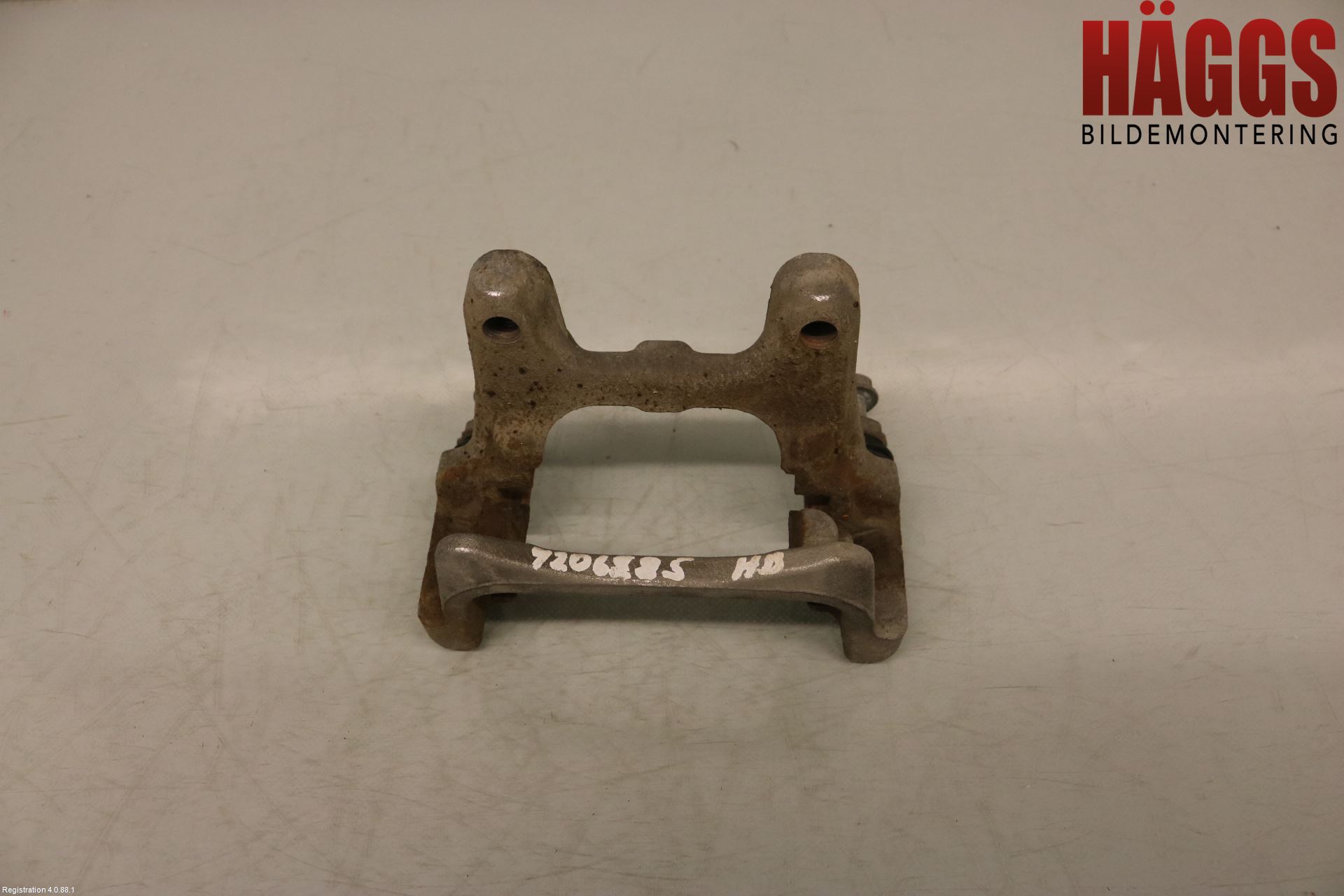 Audi Q3 8U 12-18 Bromsokshållare