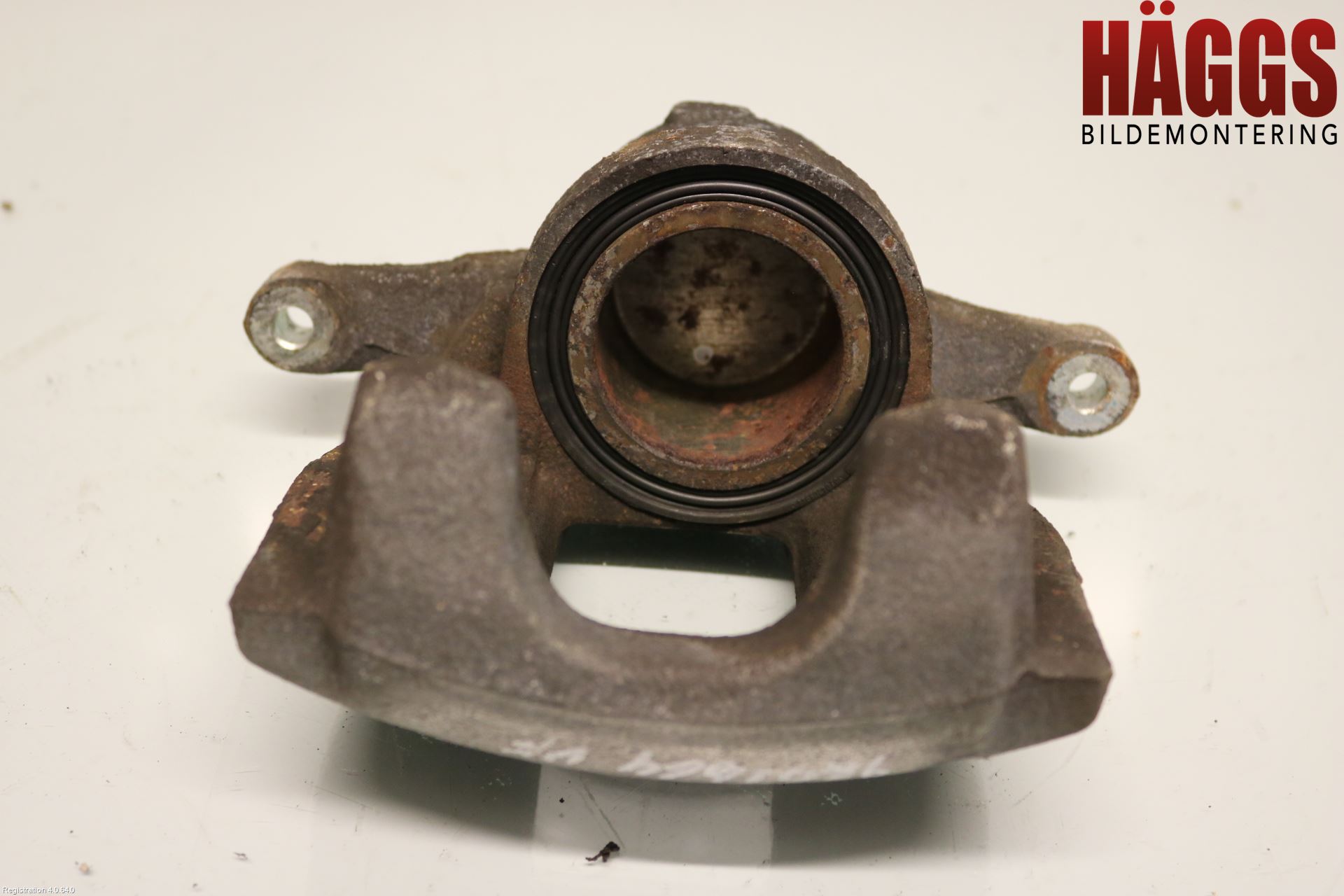 Toyota AURIS 13-19 Bromsok Fram Vänster