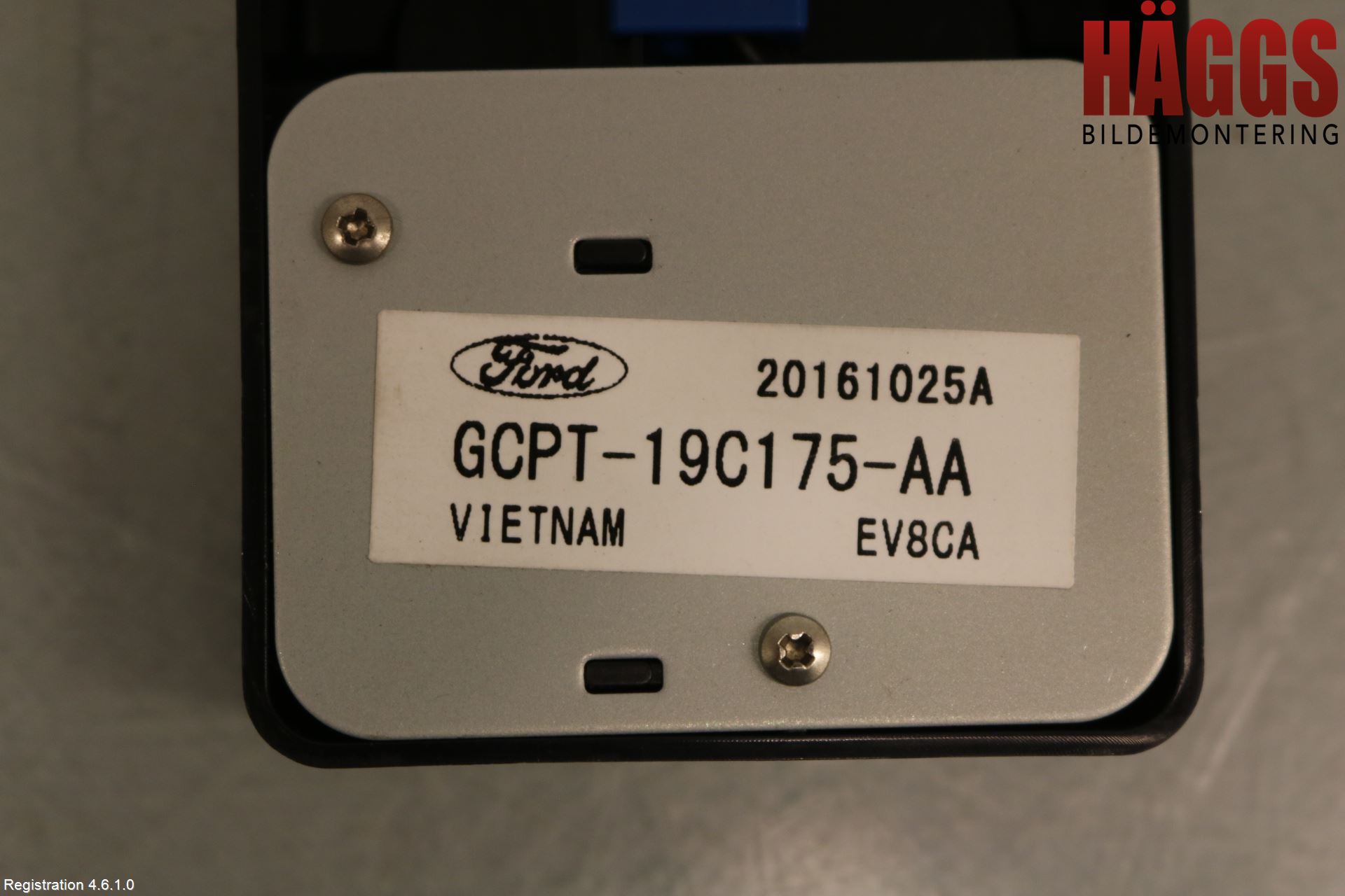 Ford KUGA 17-19 Antenn